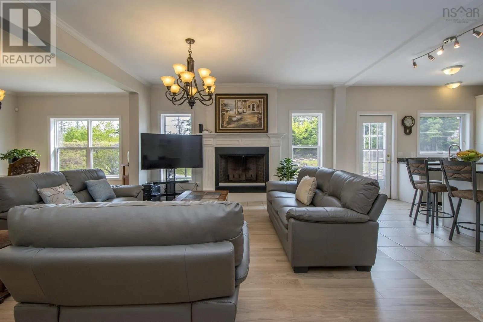 31 Grebe Avenue