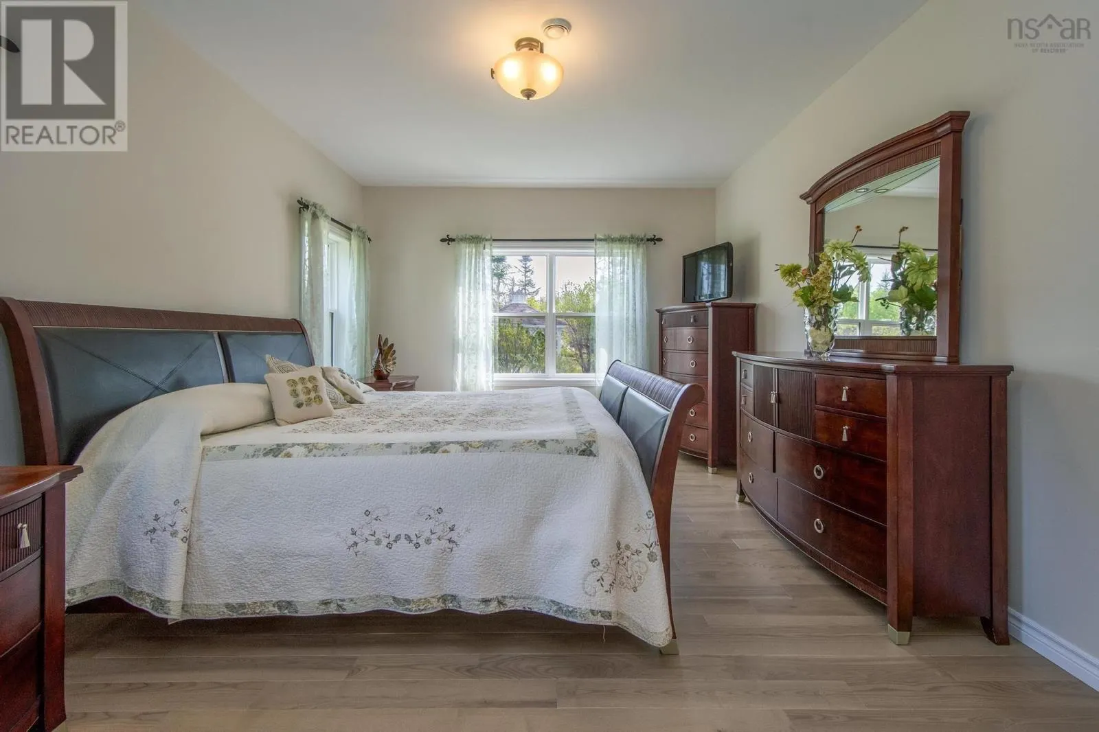 31 Grebe Avenue