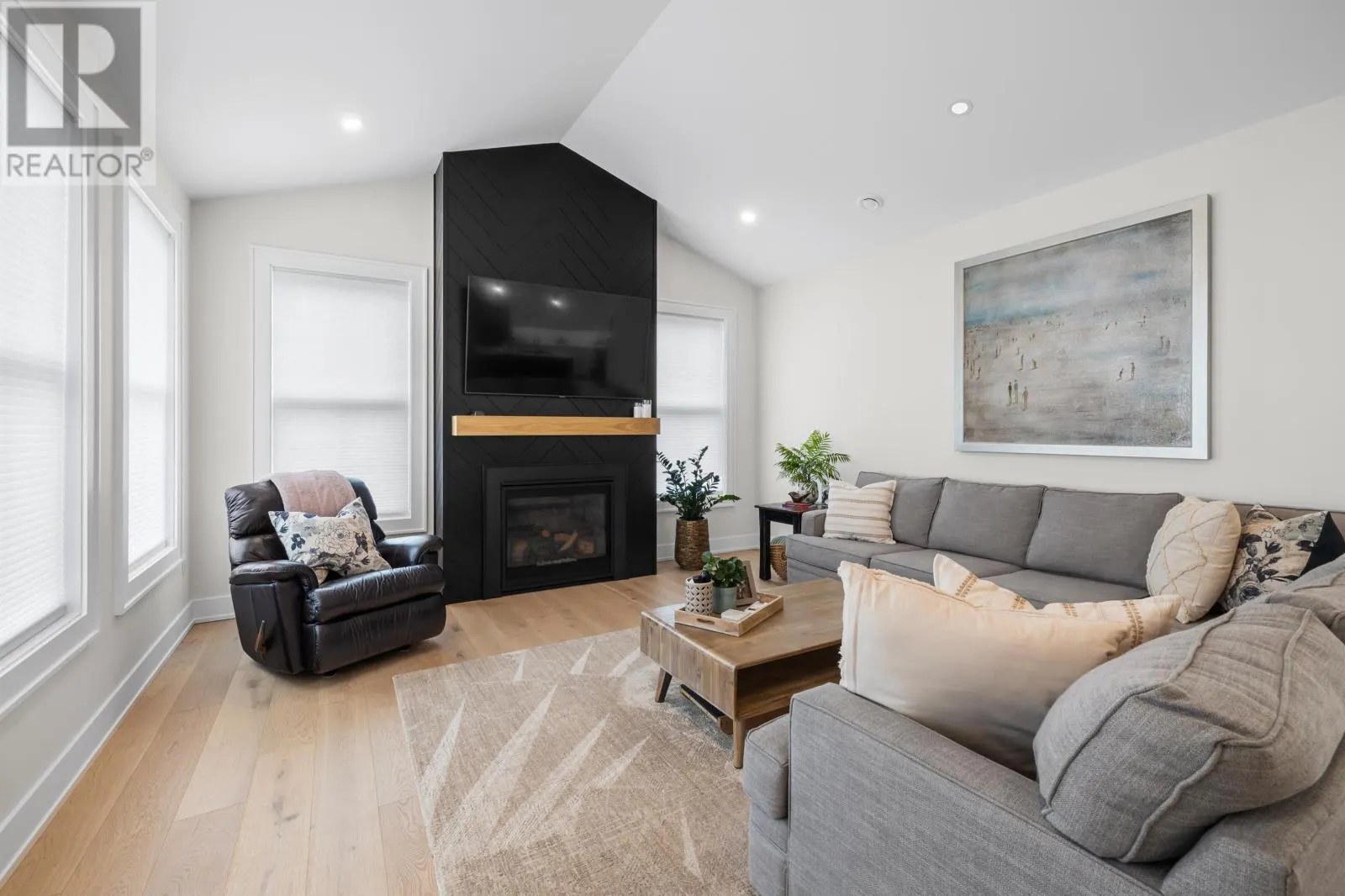 66 Smallwood Terrace