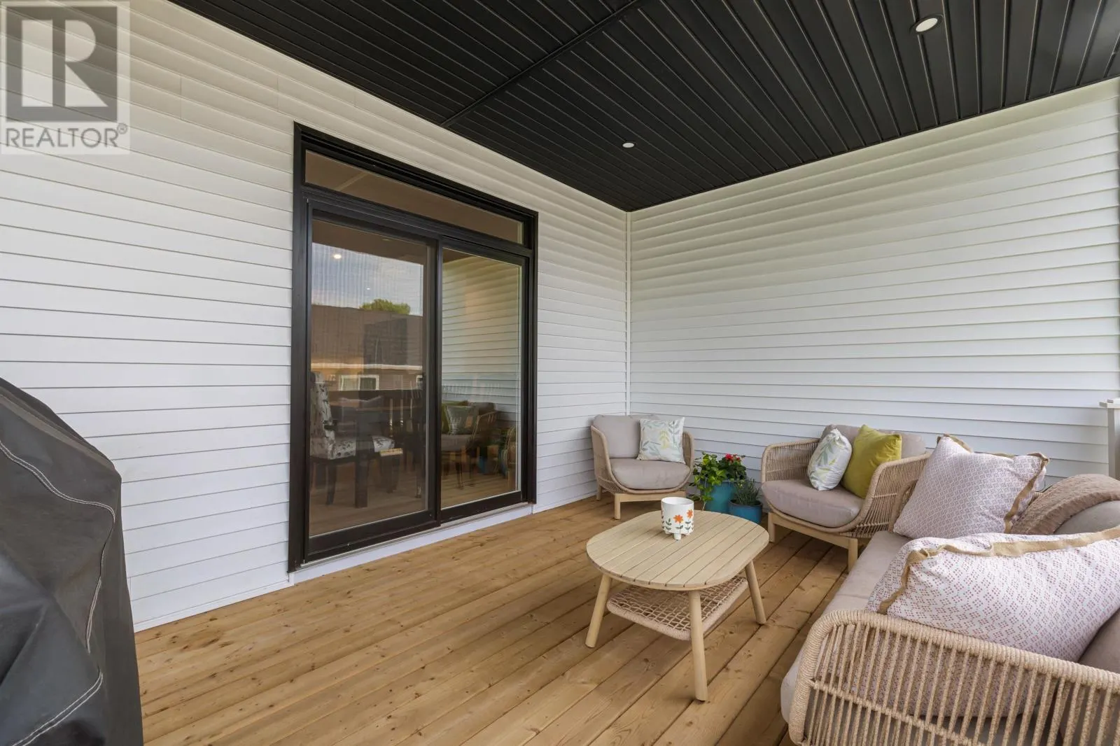 66 Smallwood Terrace