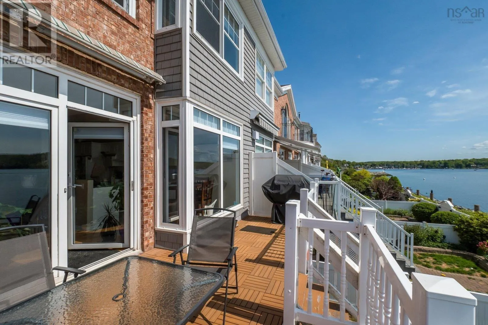 13 Arthur Lismer Court