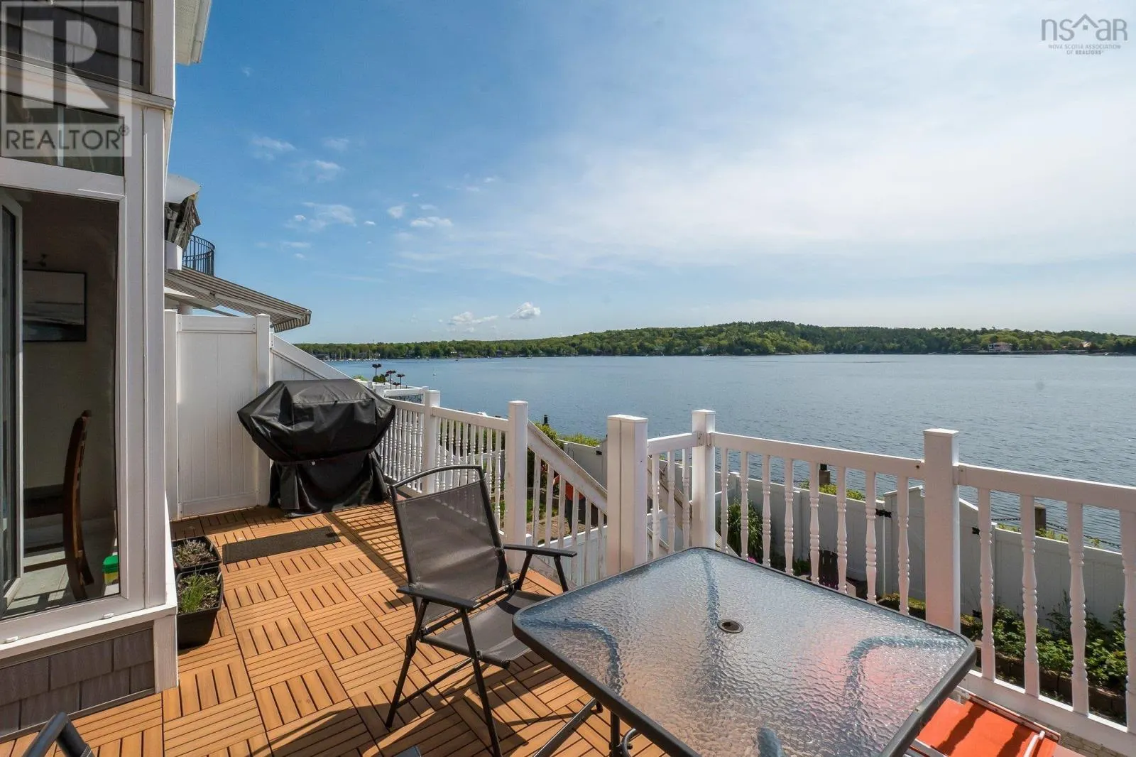 13 Arthur Lismer Court