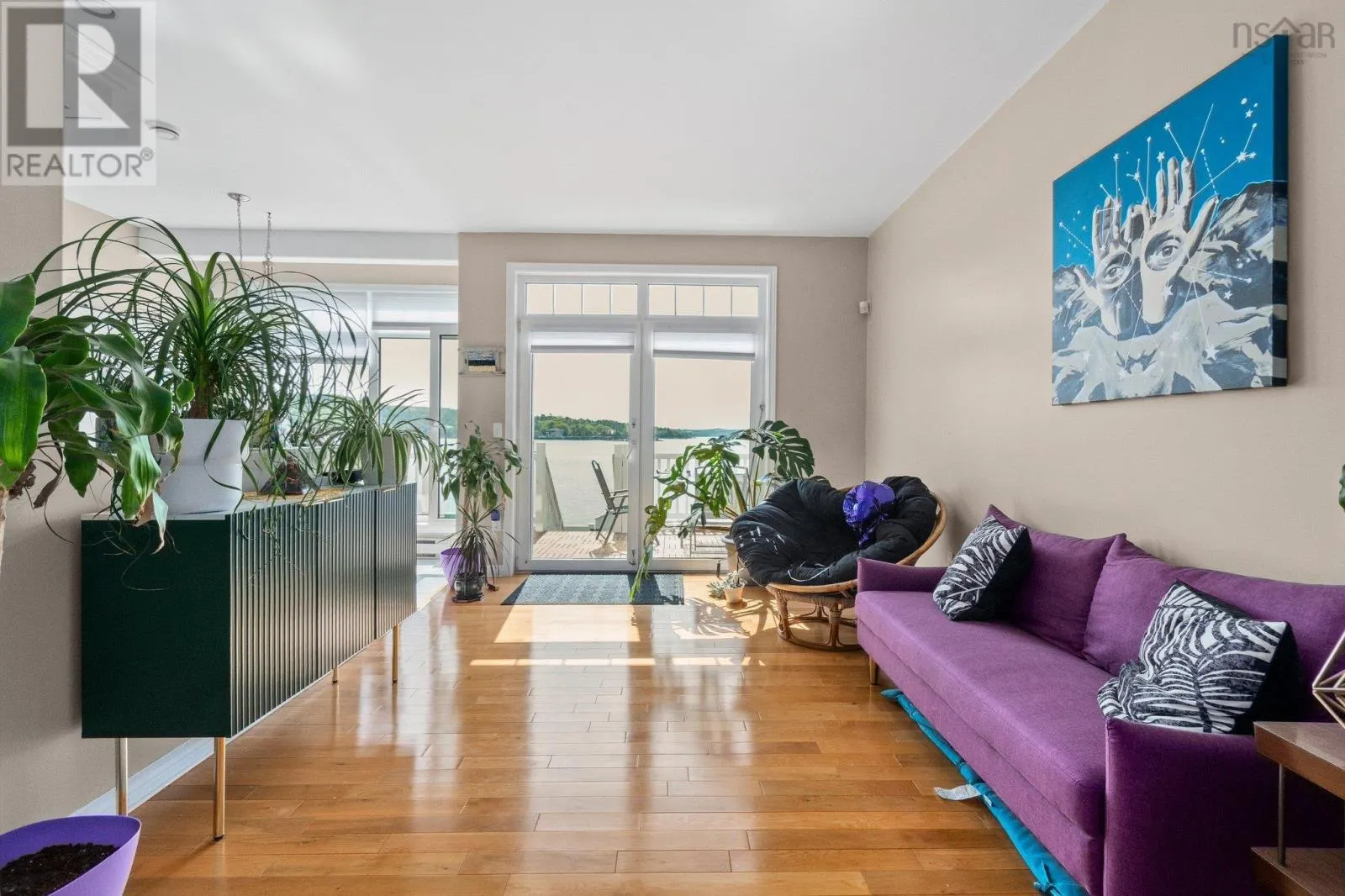 13 Arthur Lismer Court