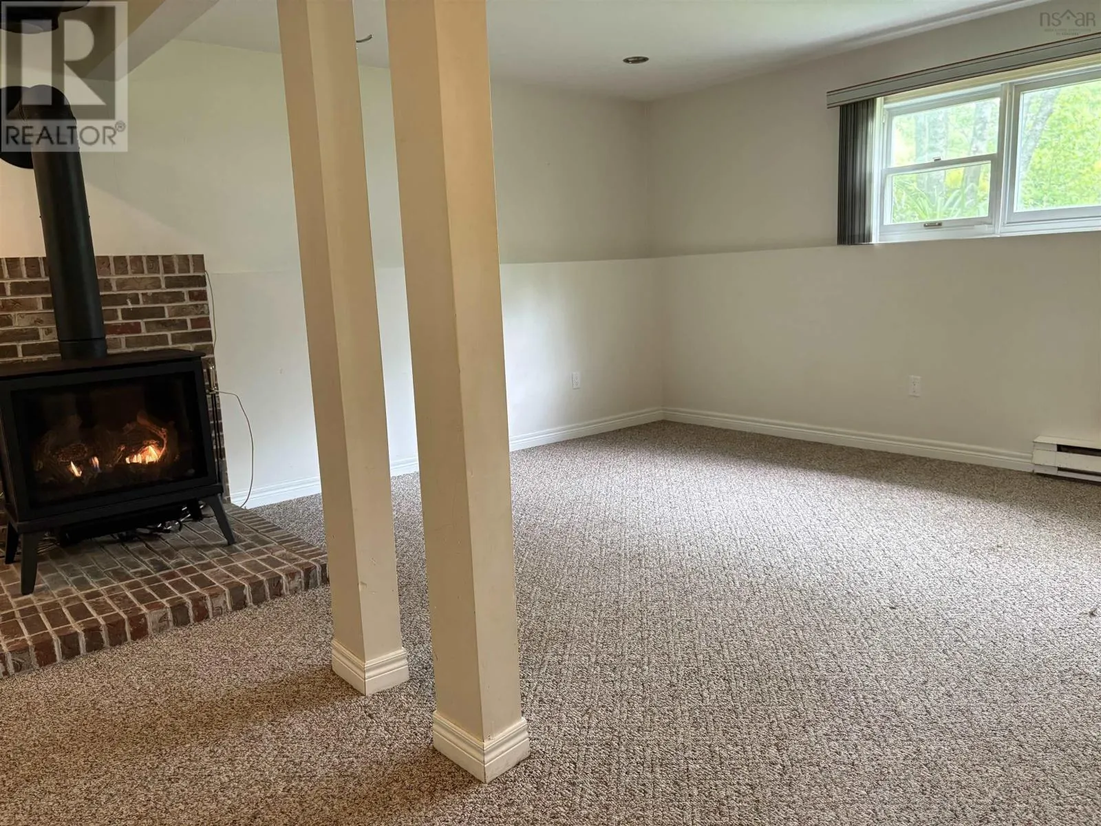13 Greenhill Road
