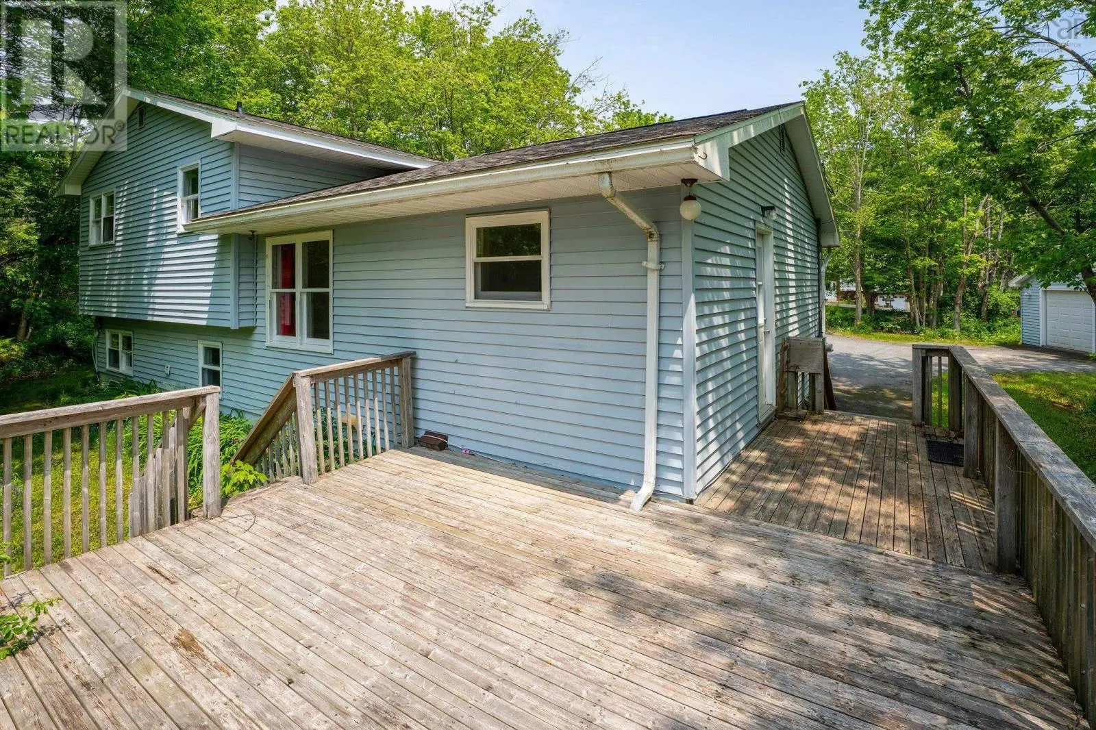 13 Greenhill Road