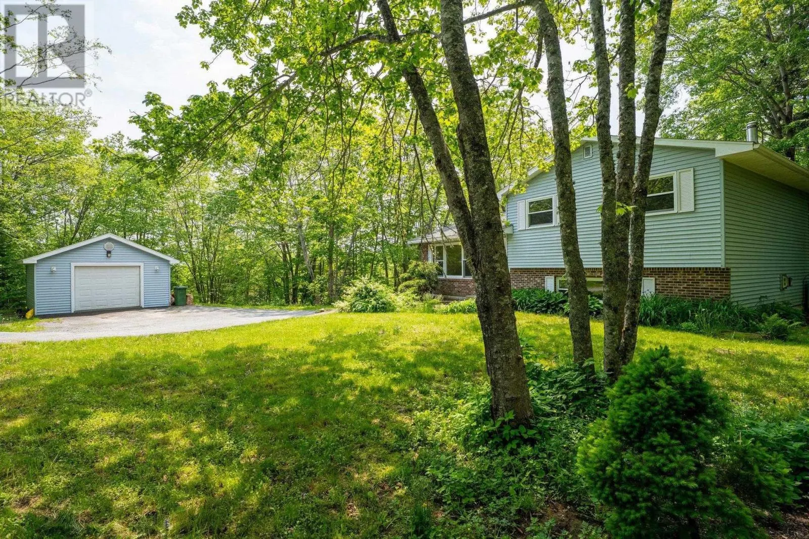 13 Greenhill Road