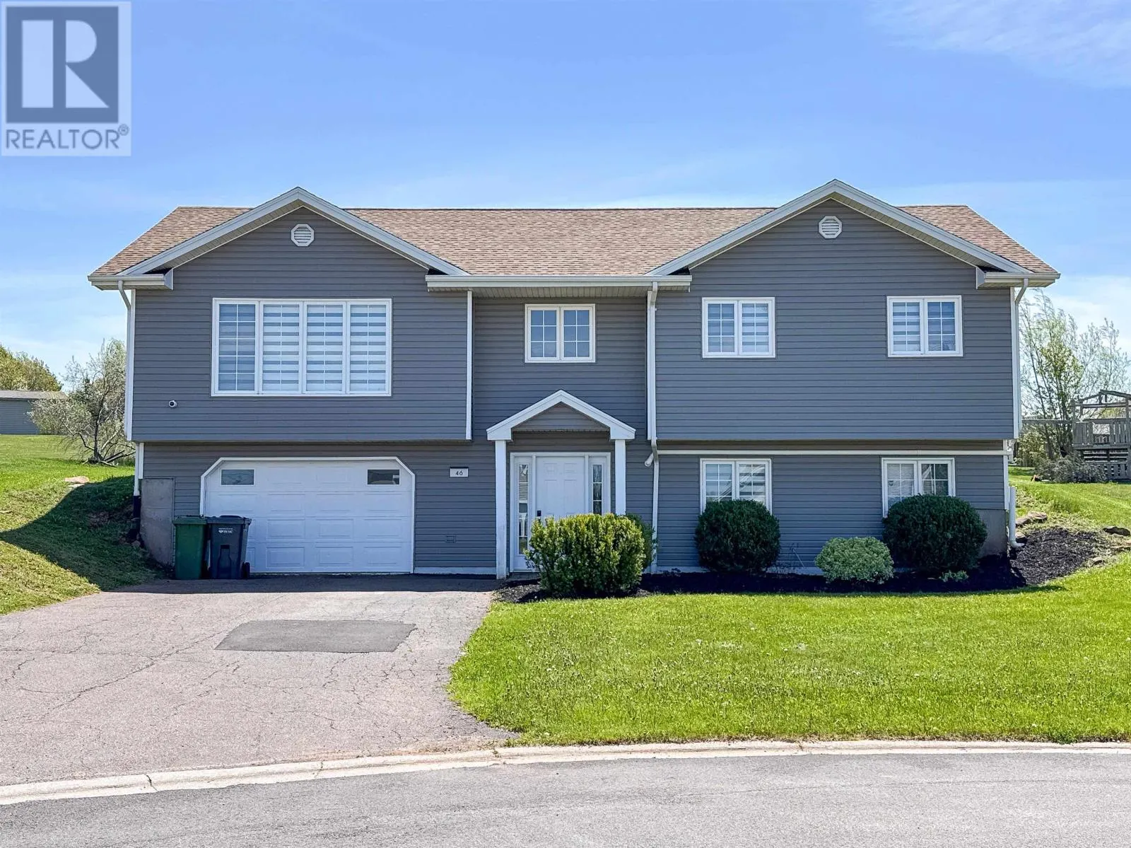 46 Maclauchlan Drive