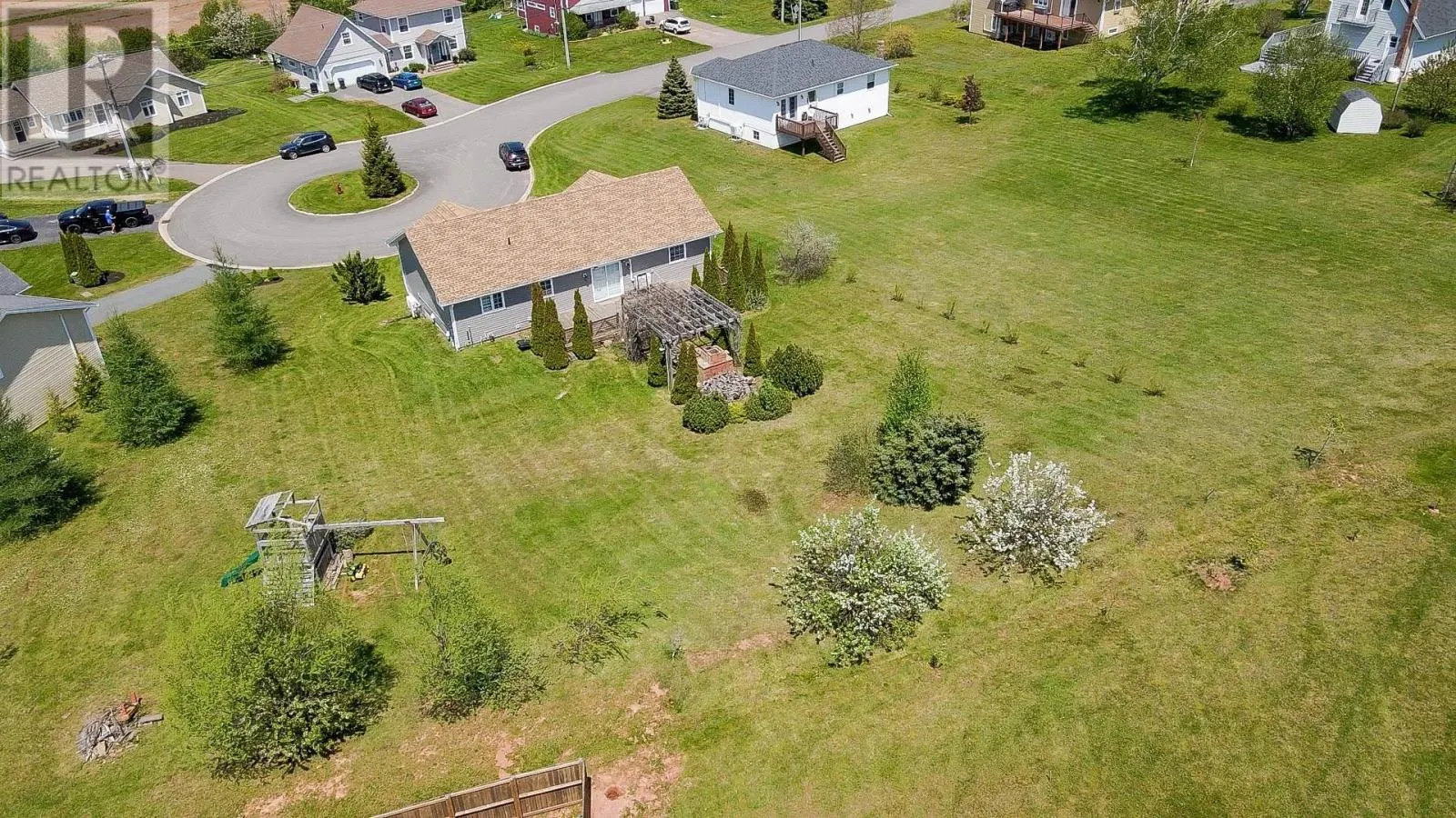 46 Maclauchlan Drive