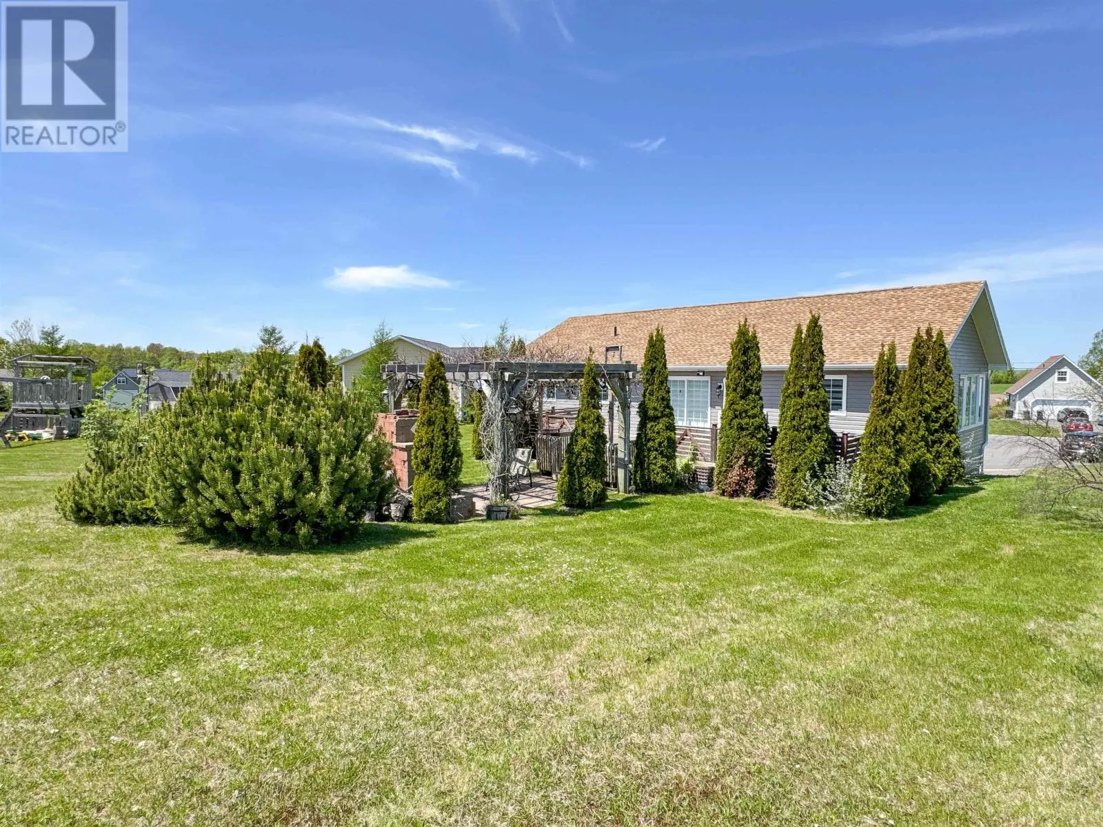 46 Maclauchlan Drive
