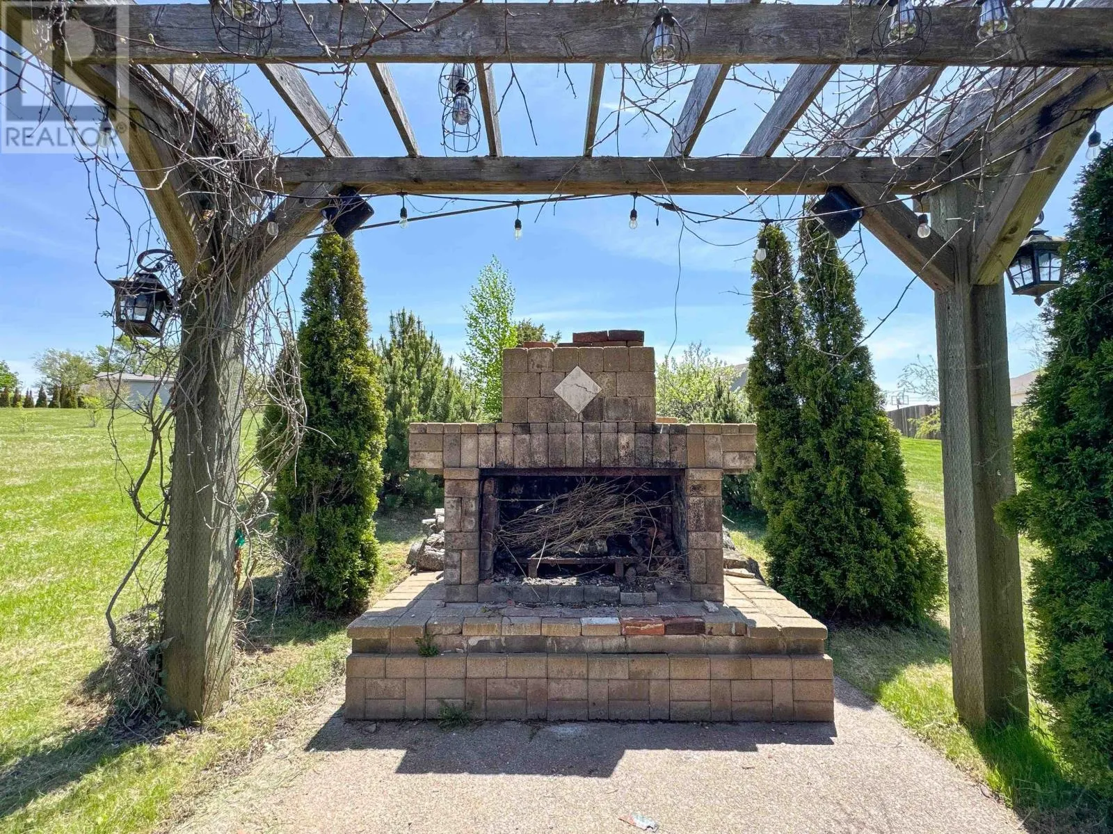 46 Maclauchlan Drive