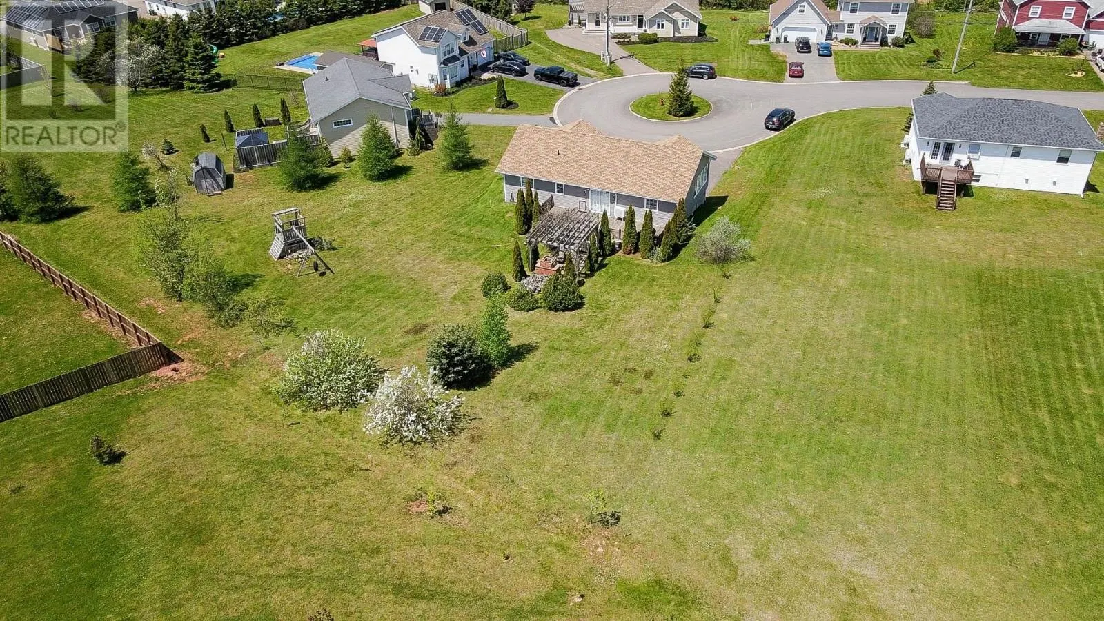 46 Maclauchlan Drive