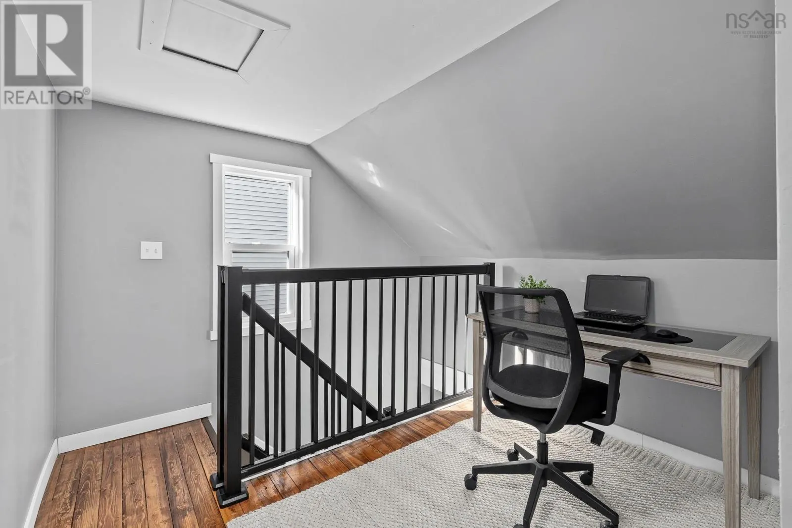 7 Brook Street