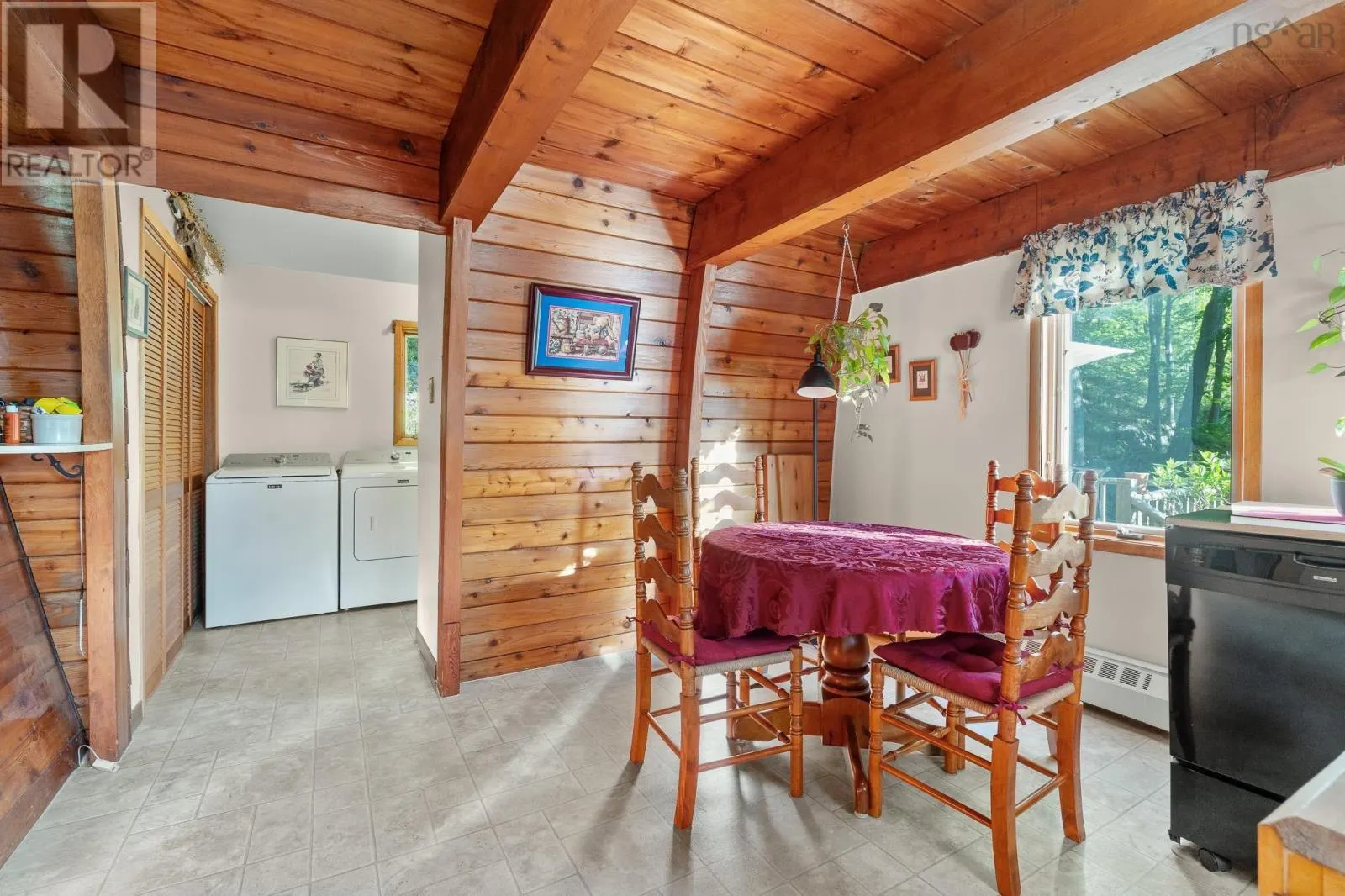 412 Lockview Road