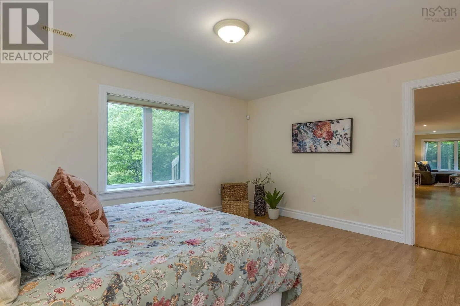 21 Long Lake Drive