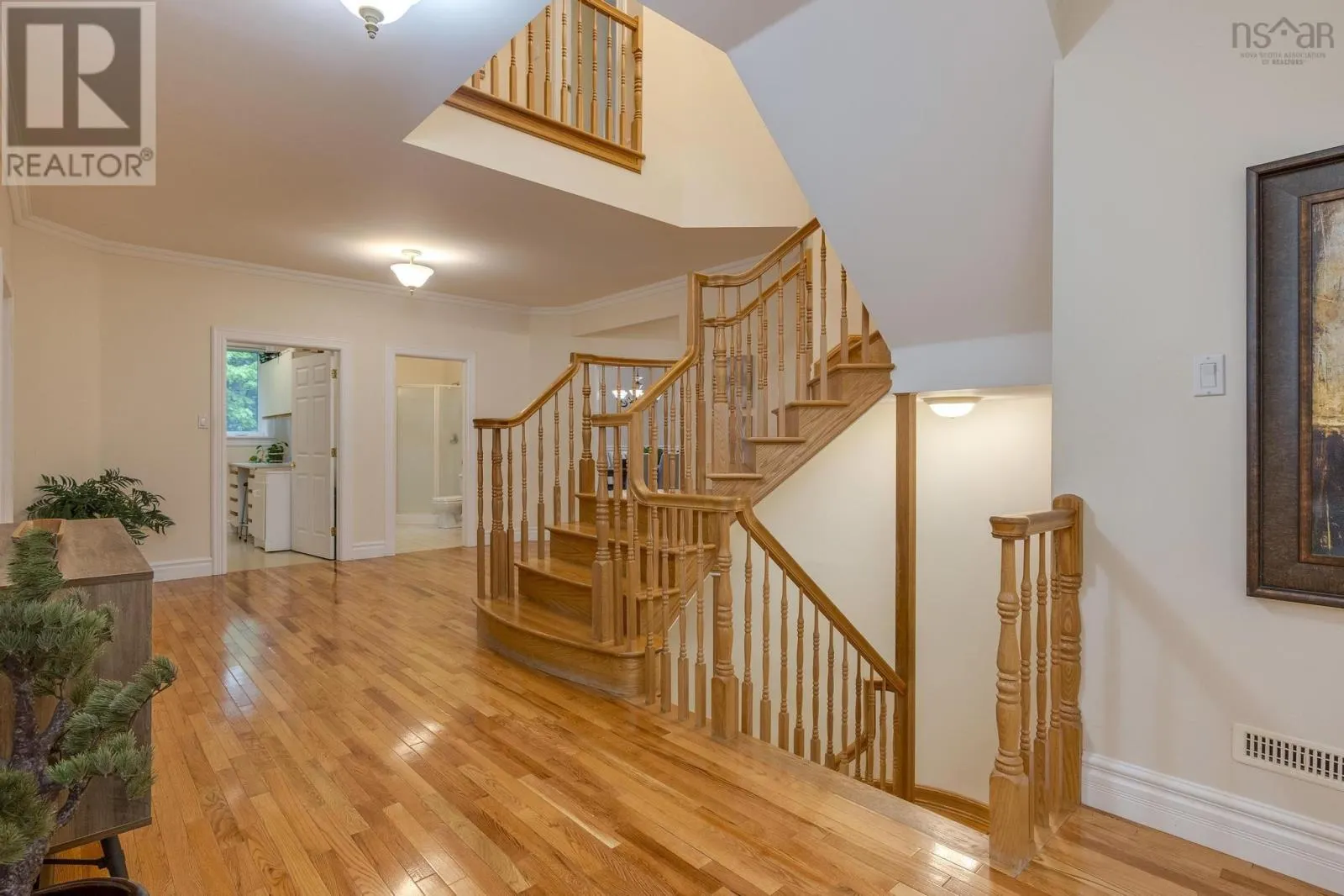 21 Long Lake Drive