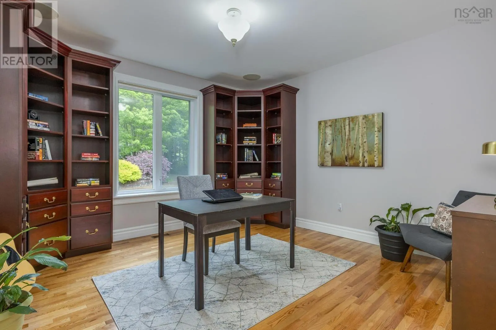 21 Long Lake Drive