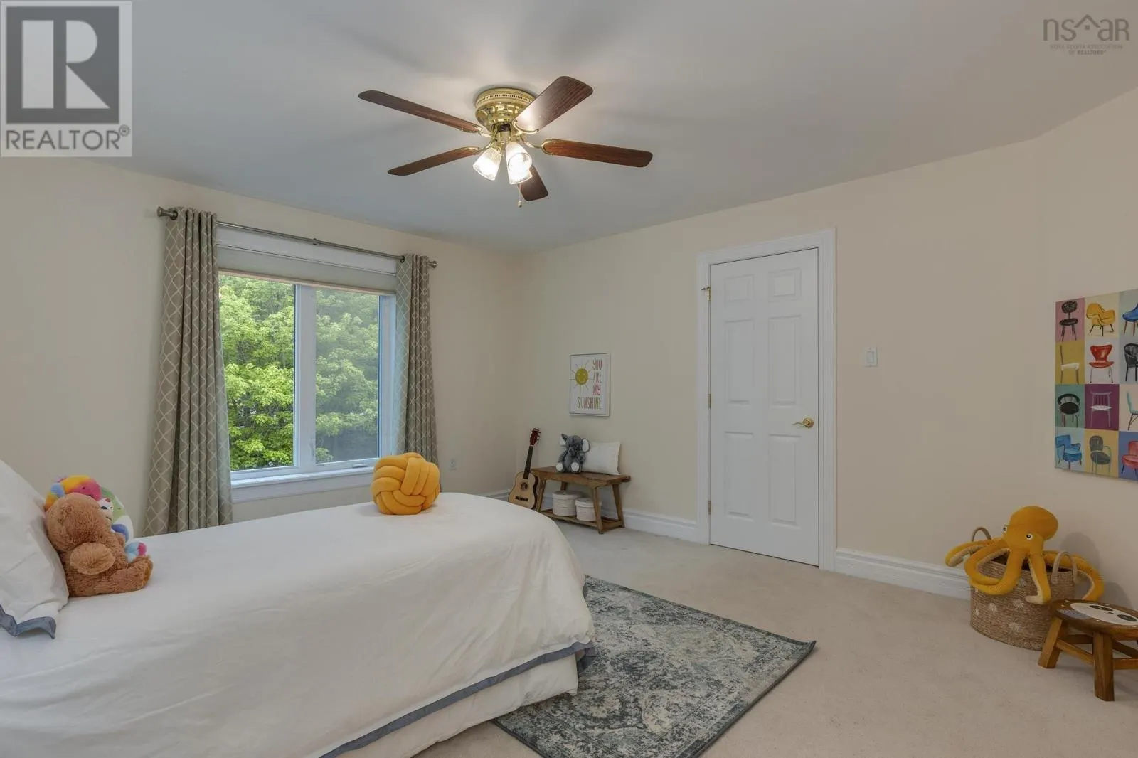 21 Long Lake Drive