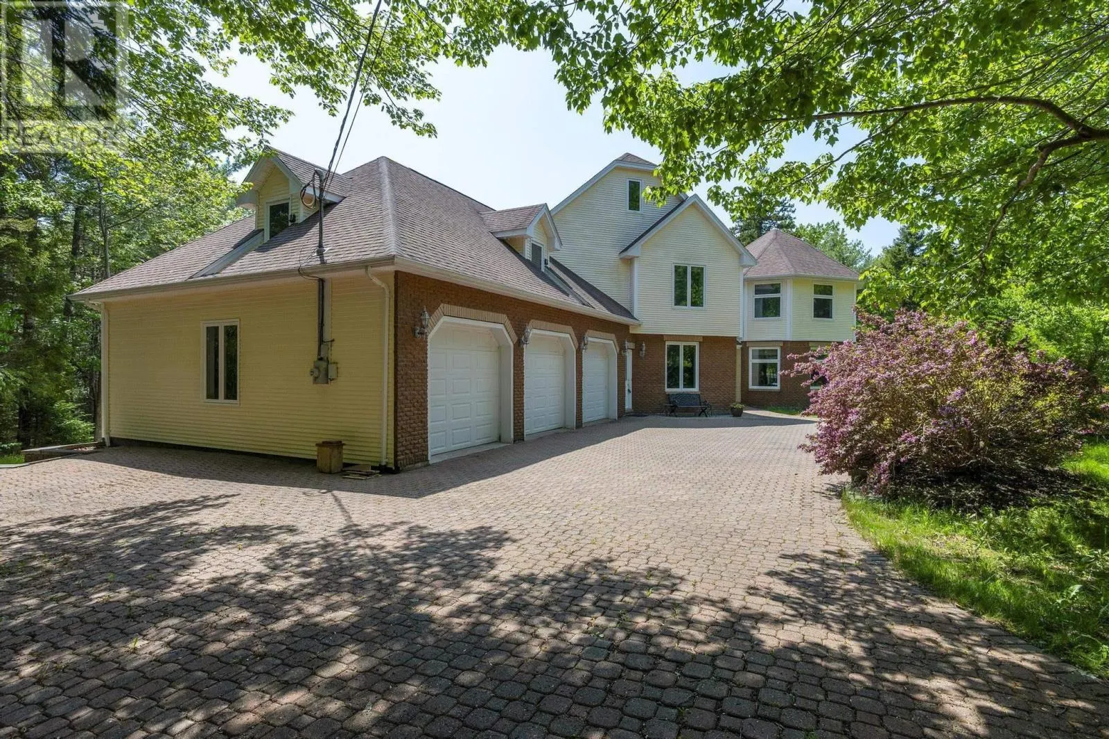 21 Long Lake Drive