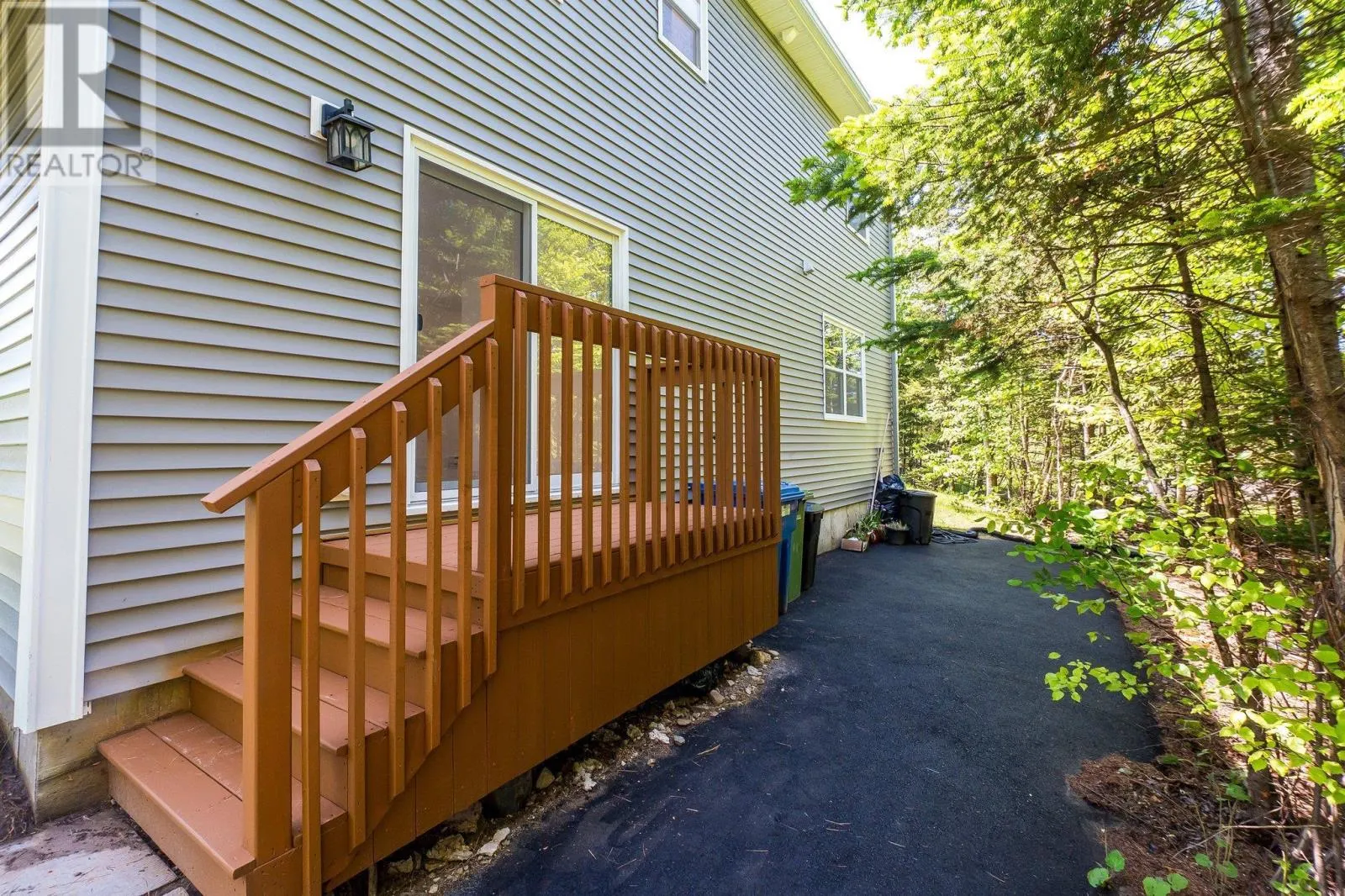 247 Pinetree Crescent