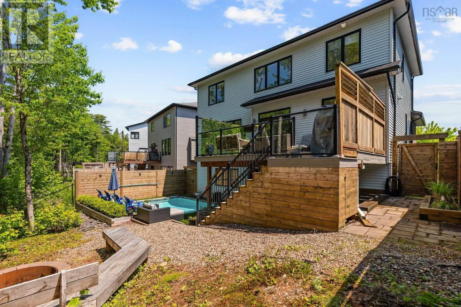 43 Crownridge Drive