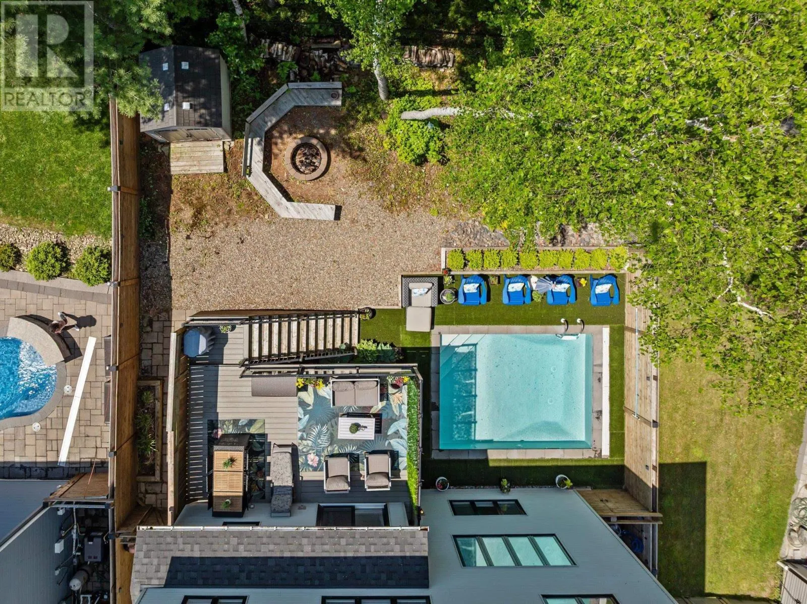 43 Crownridge Drive