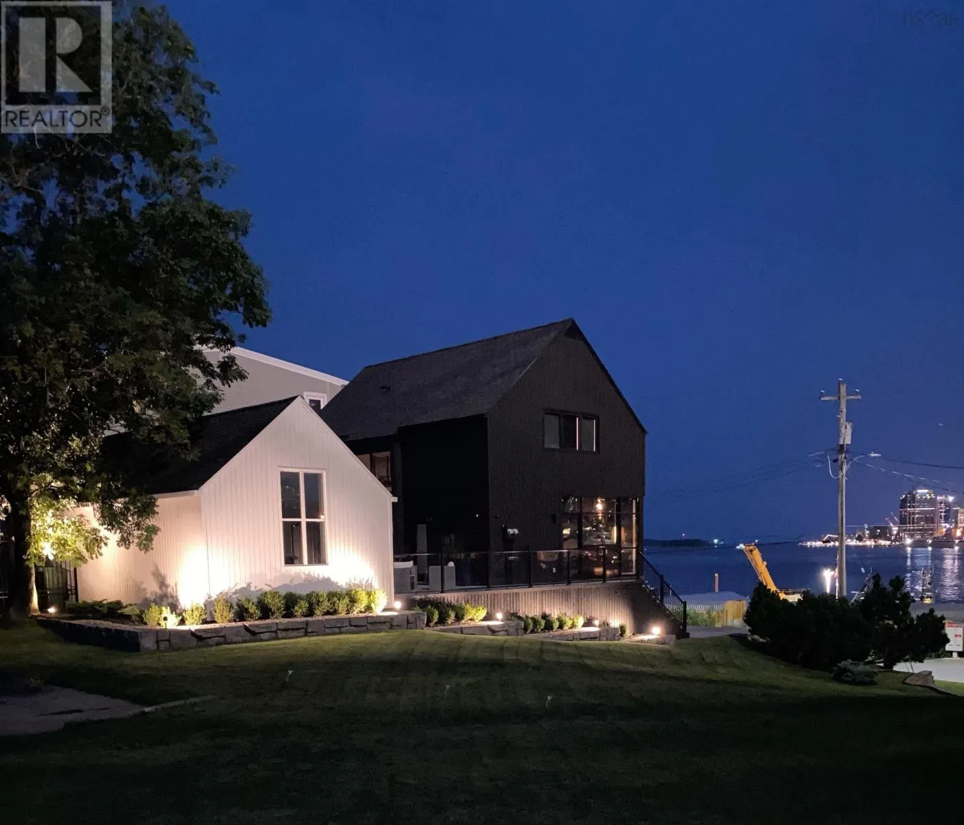 90 Shore Road