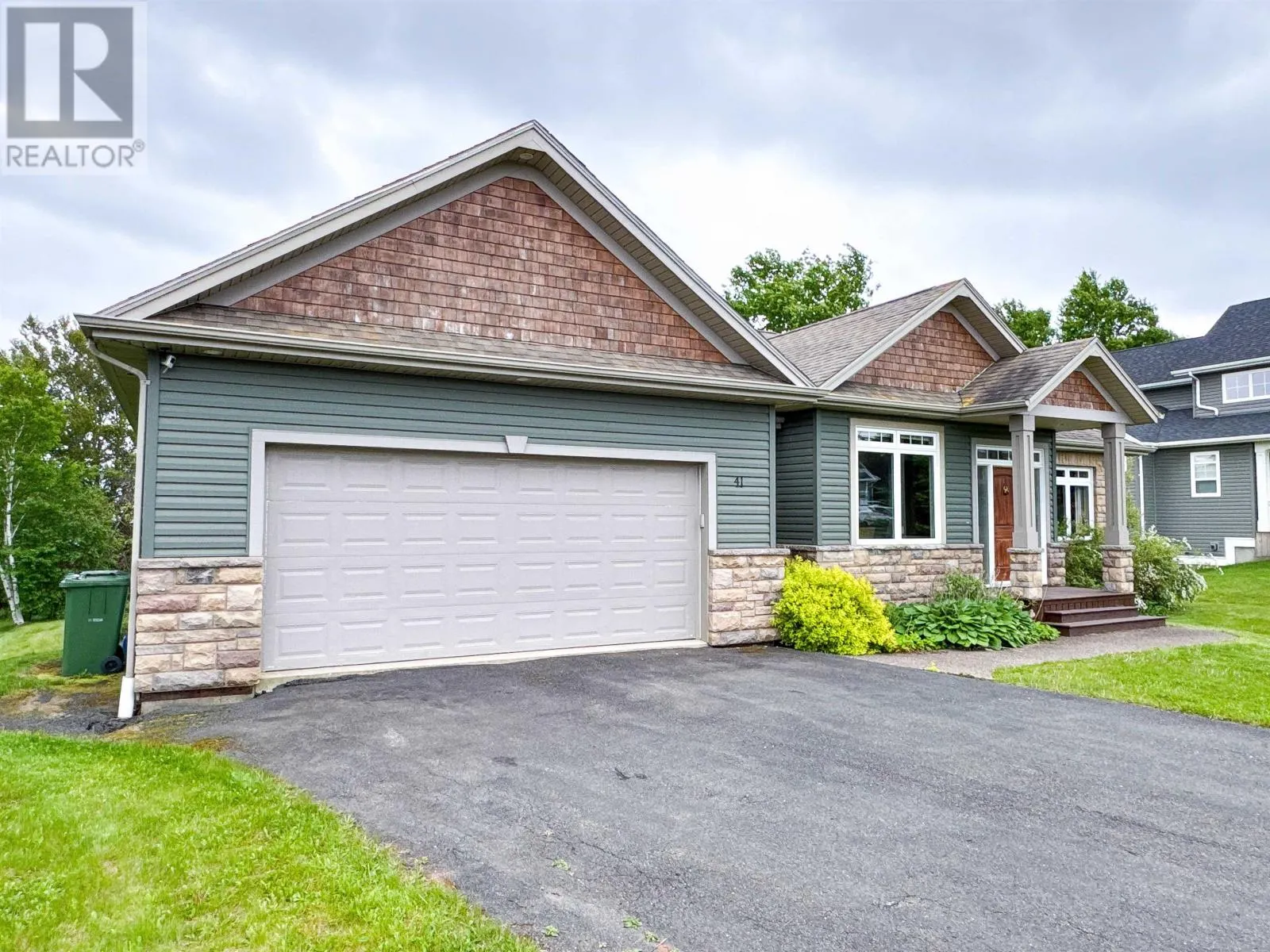 41 Southampton Drive