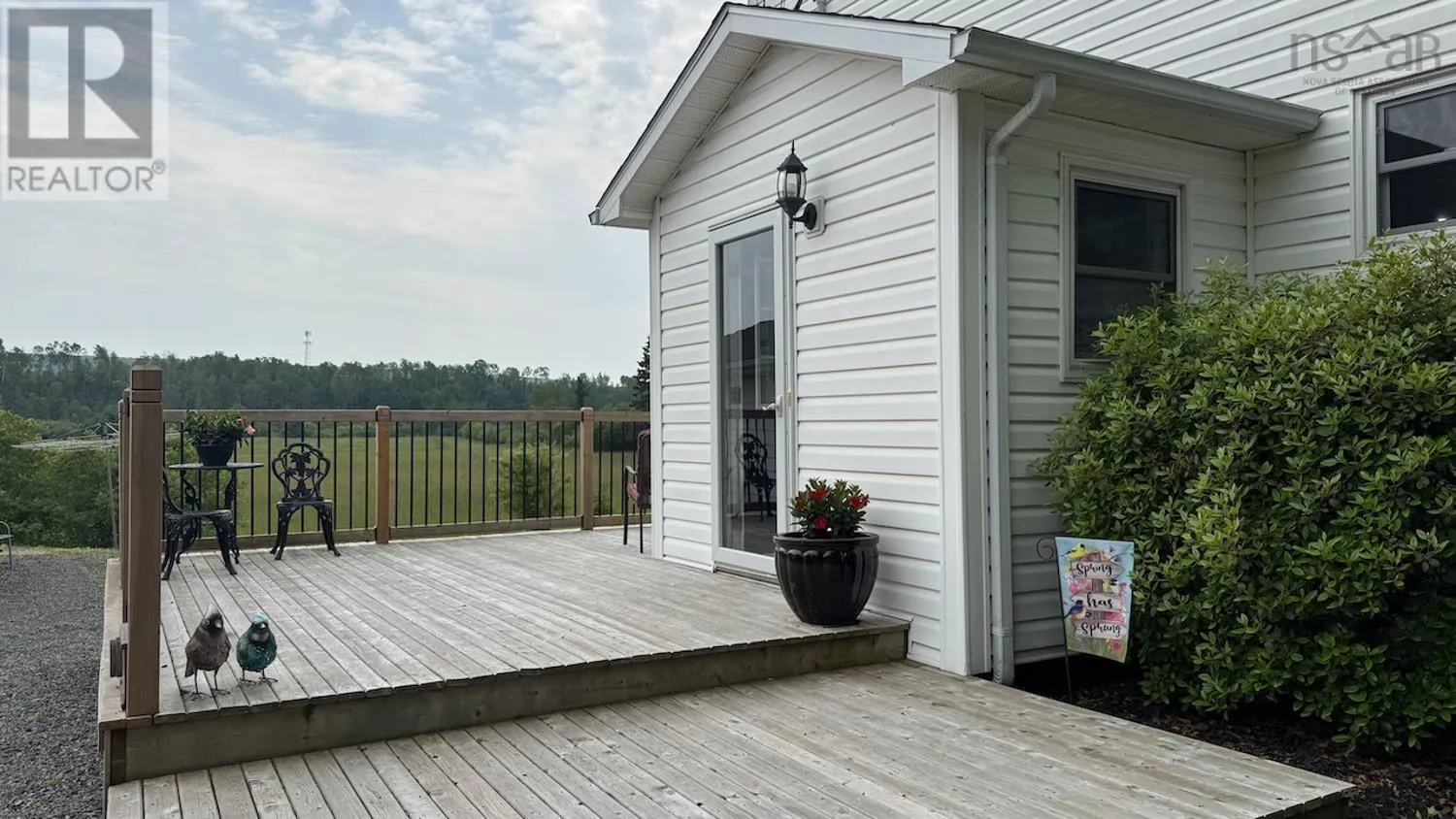 489 SALMON RIVER Road