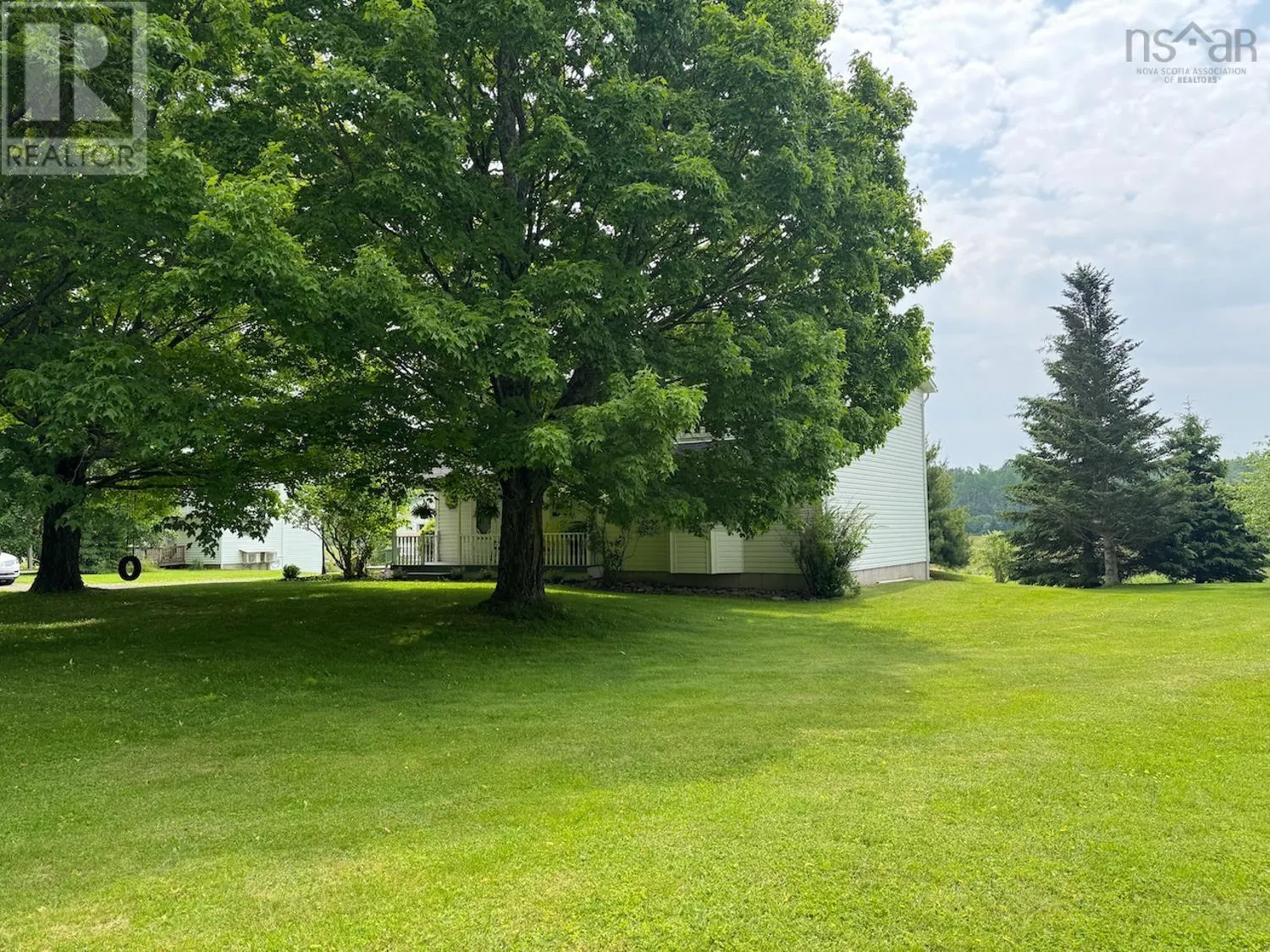 489 SALMON RIVER Road