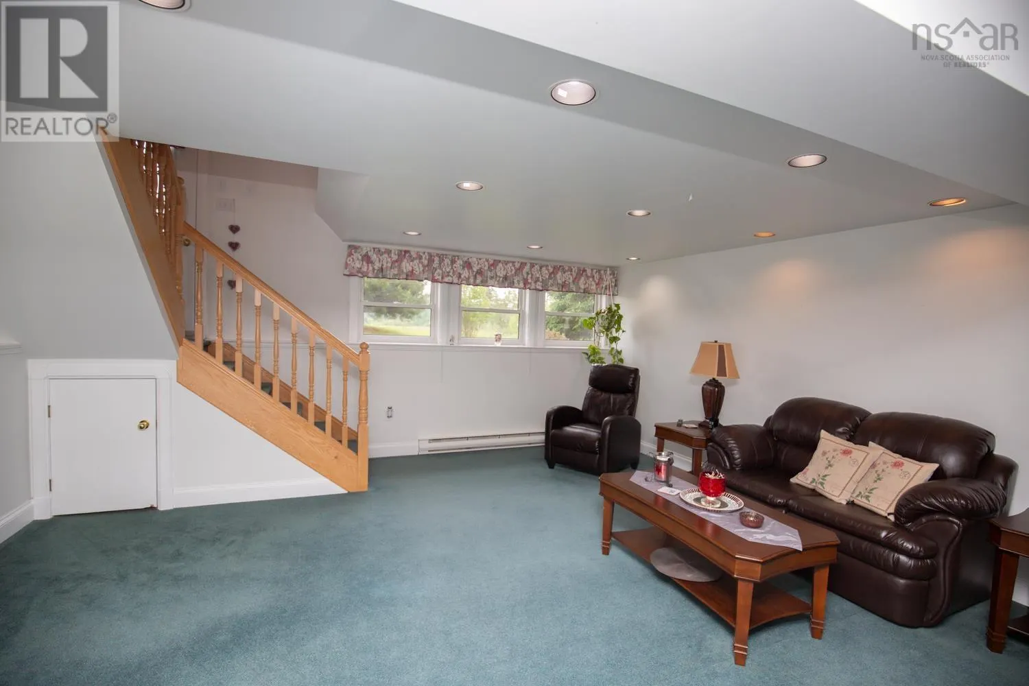 489 SALMON RIVER Road