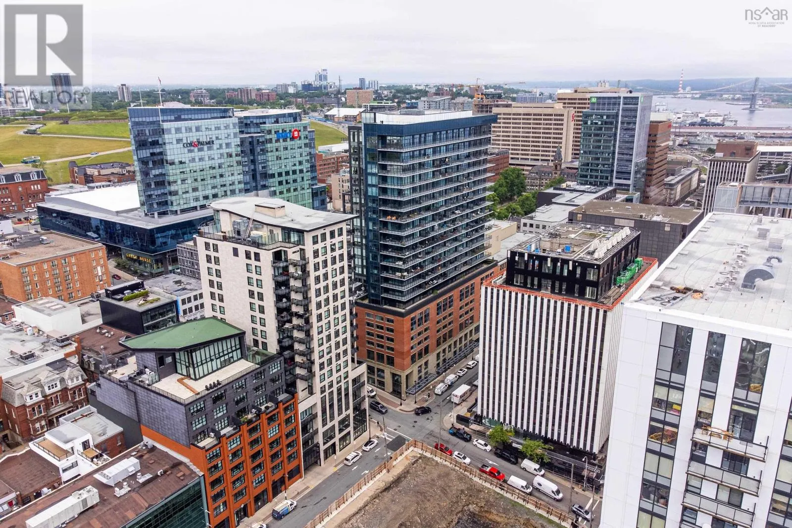 1006 1650 Granville Street