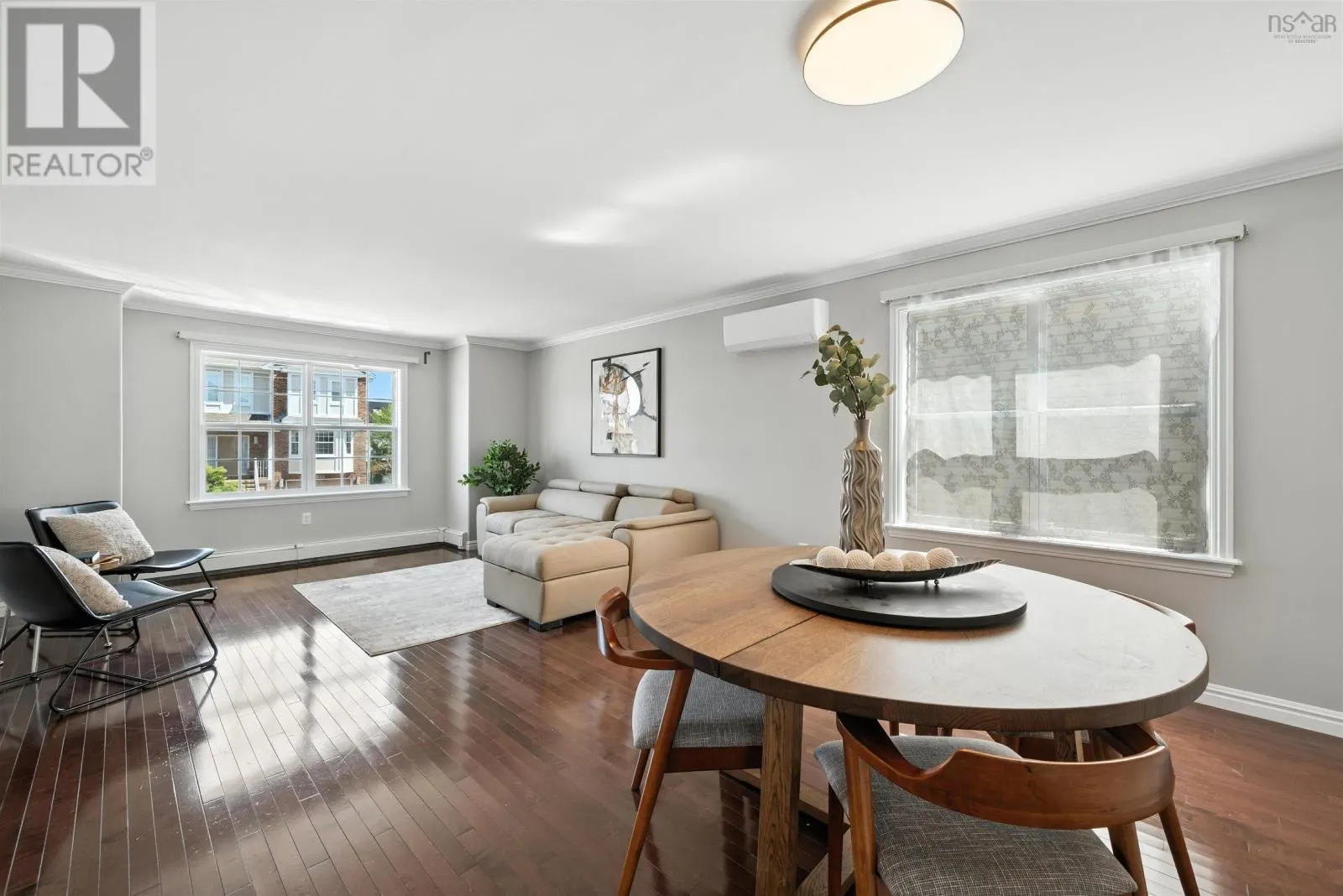 46 Fathom Court
