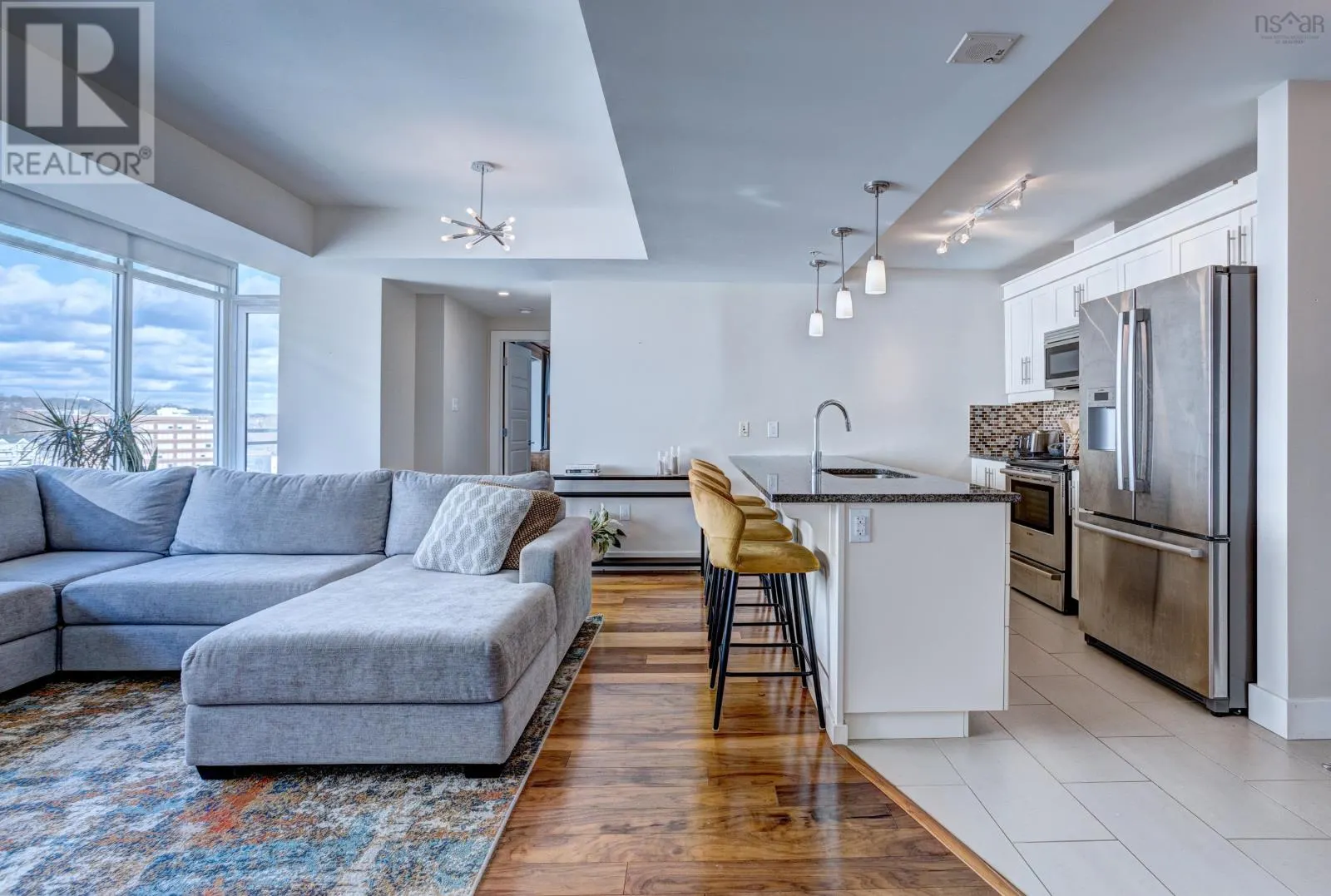 806 31 King's Wharf Place