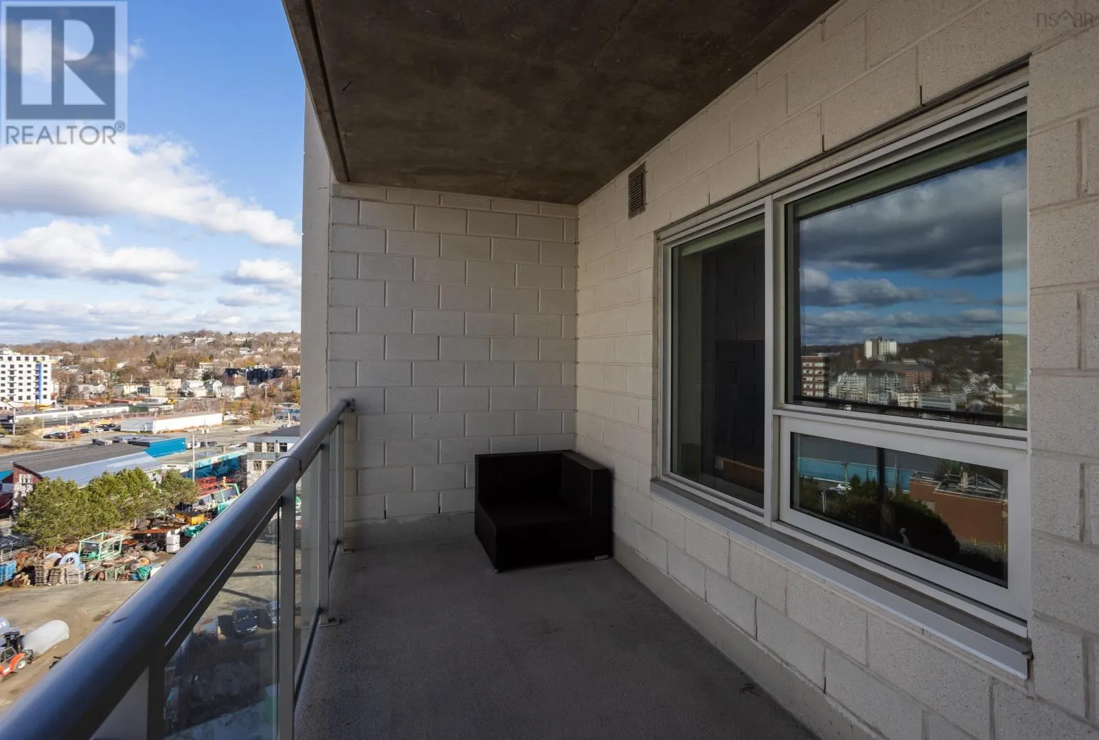 806 31 King's Wharf Place