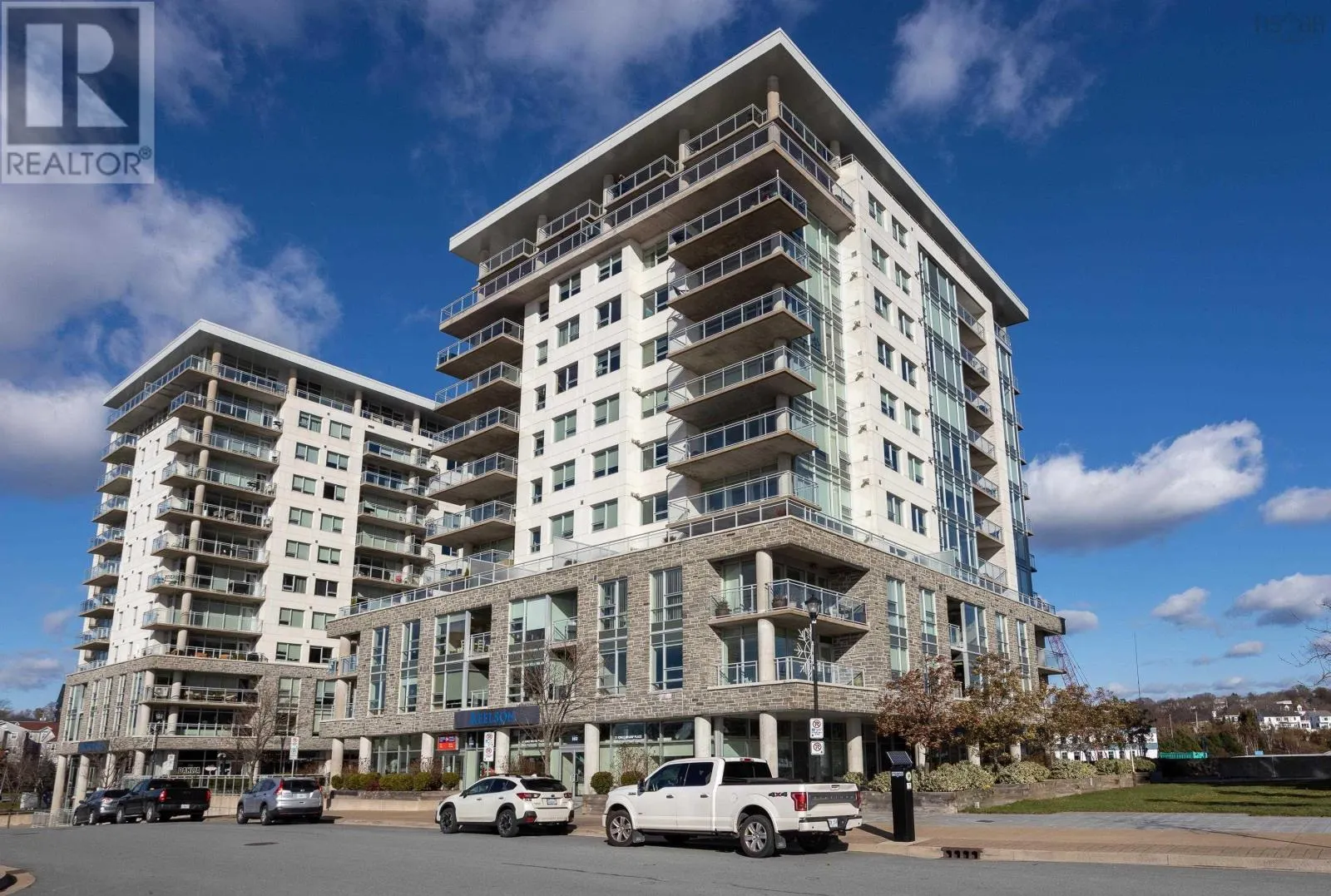 806 31 King's Wharf Place