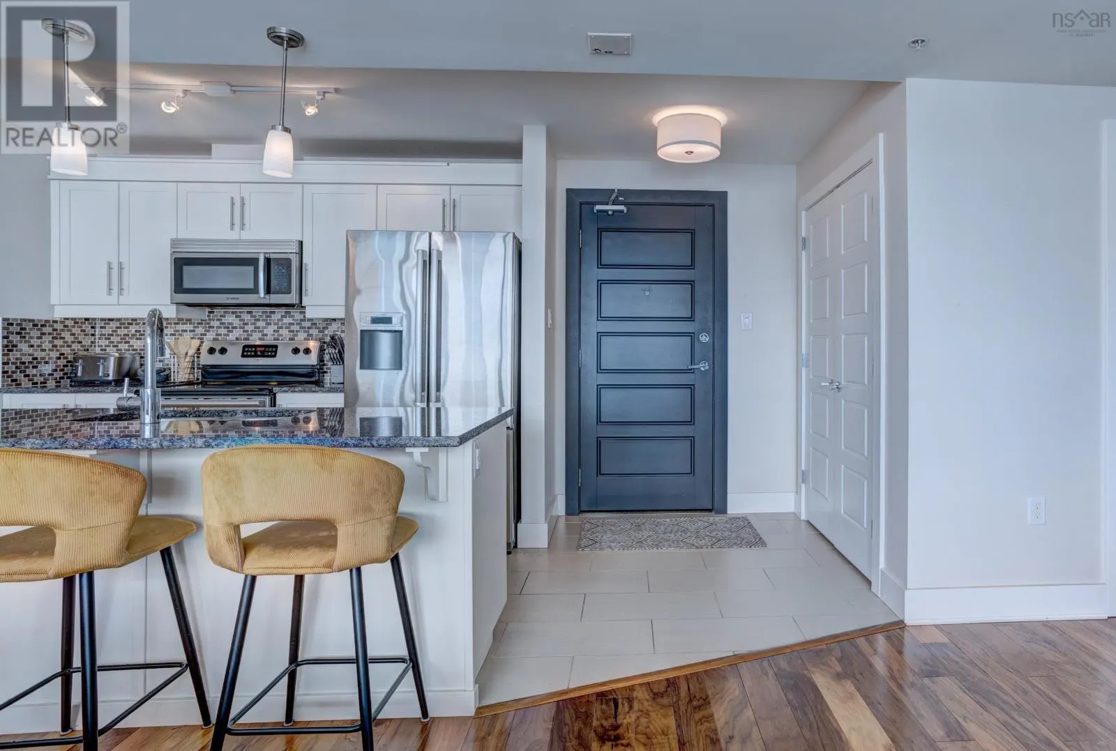 806 31 King's Wharf Place