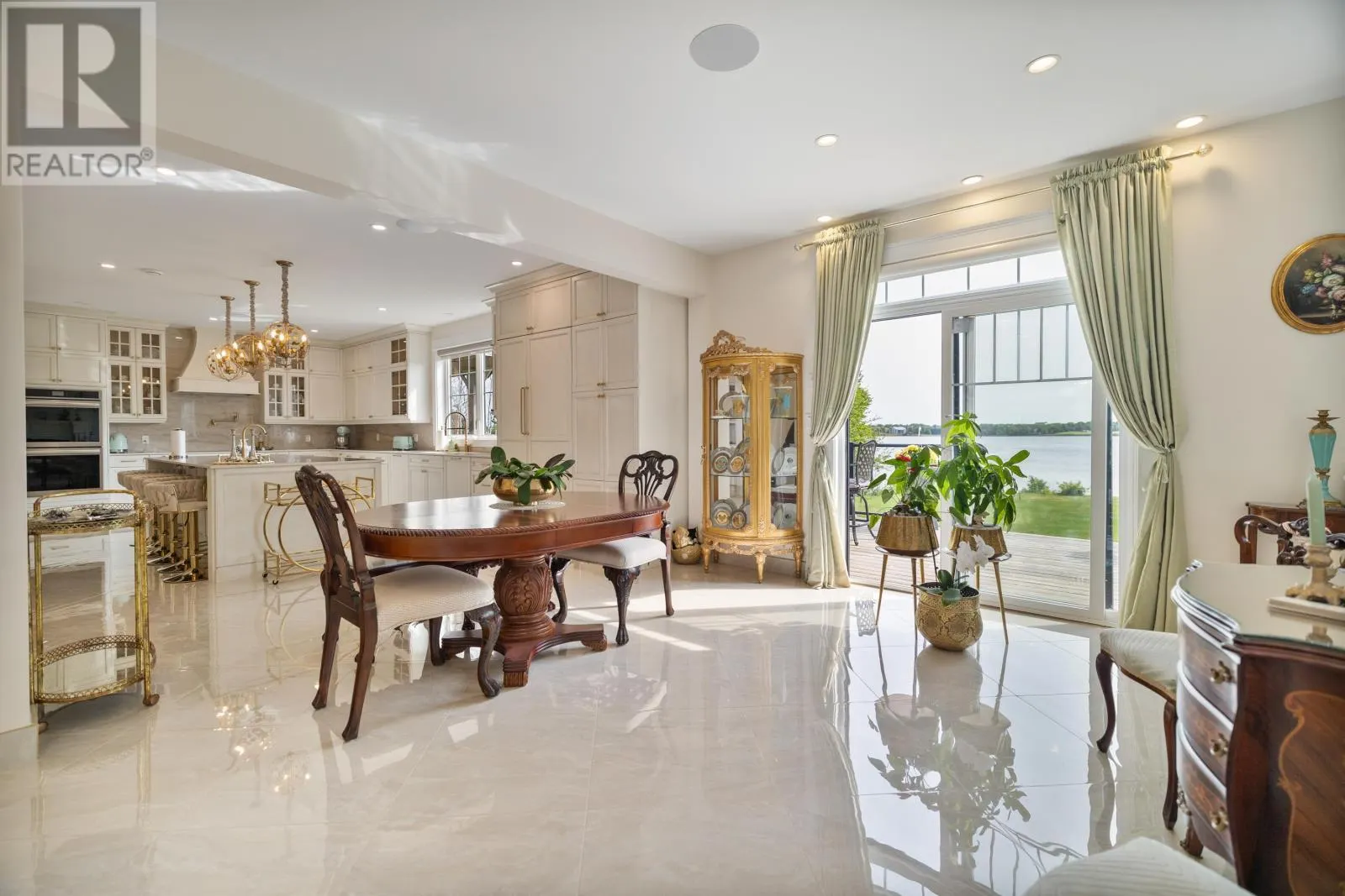 347 Sunrise Cove Drive