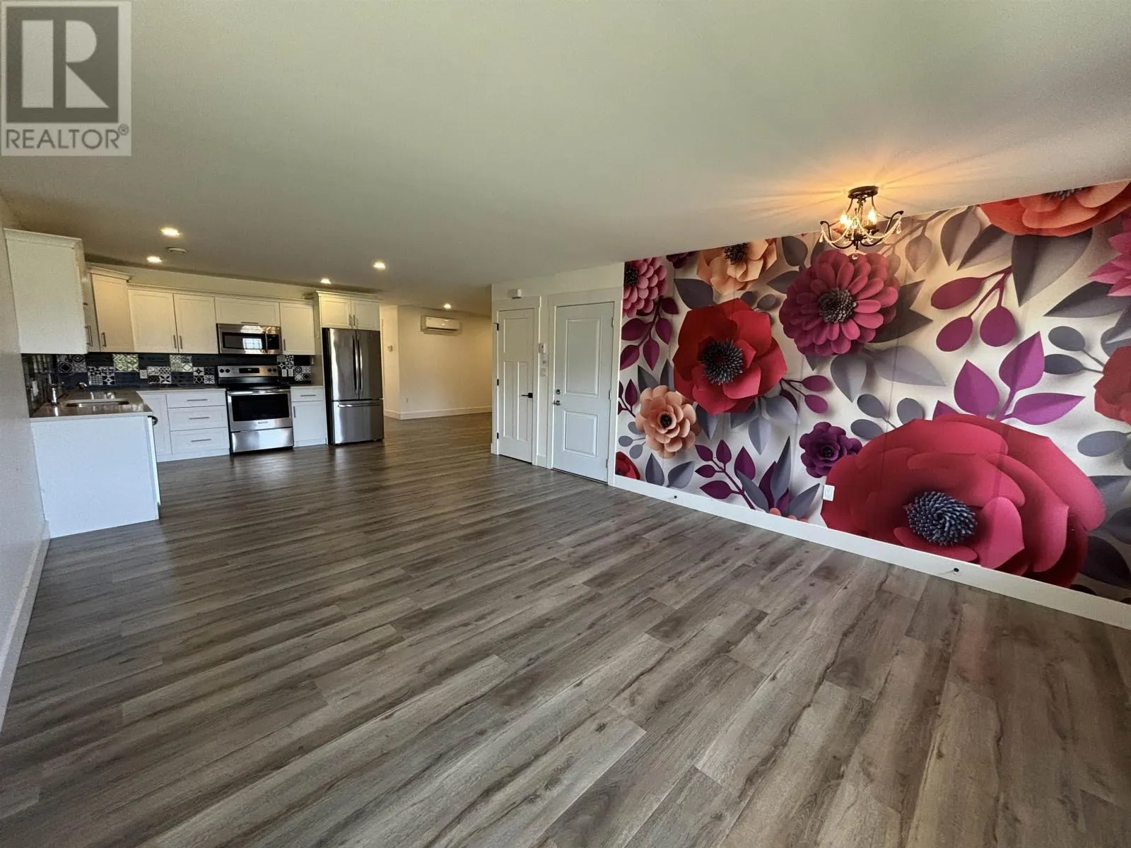 52 Stephanie Drive
