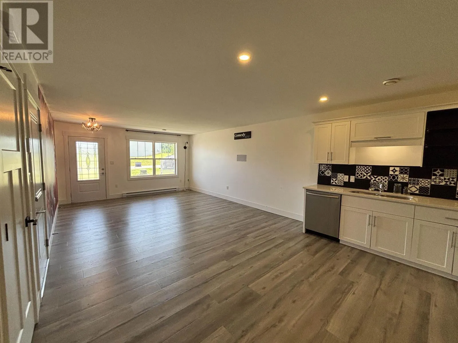 52 Stephanie Drive