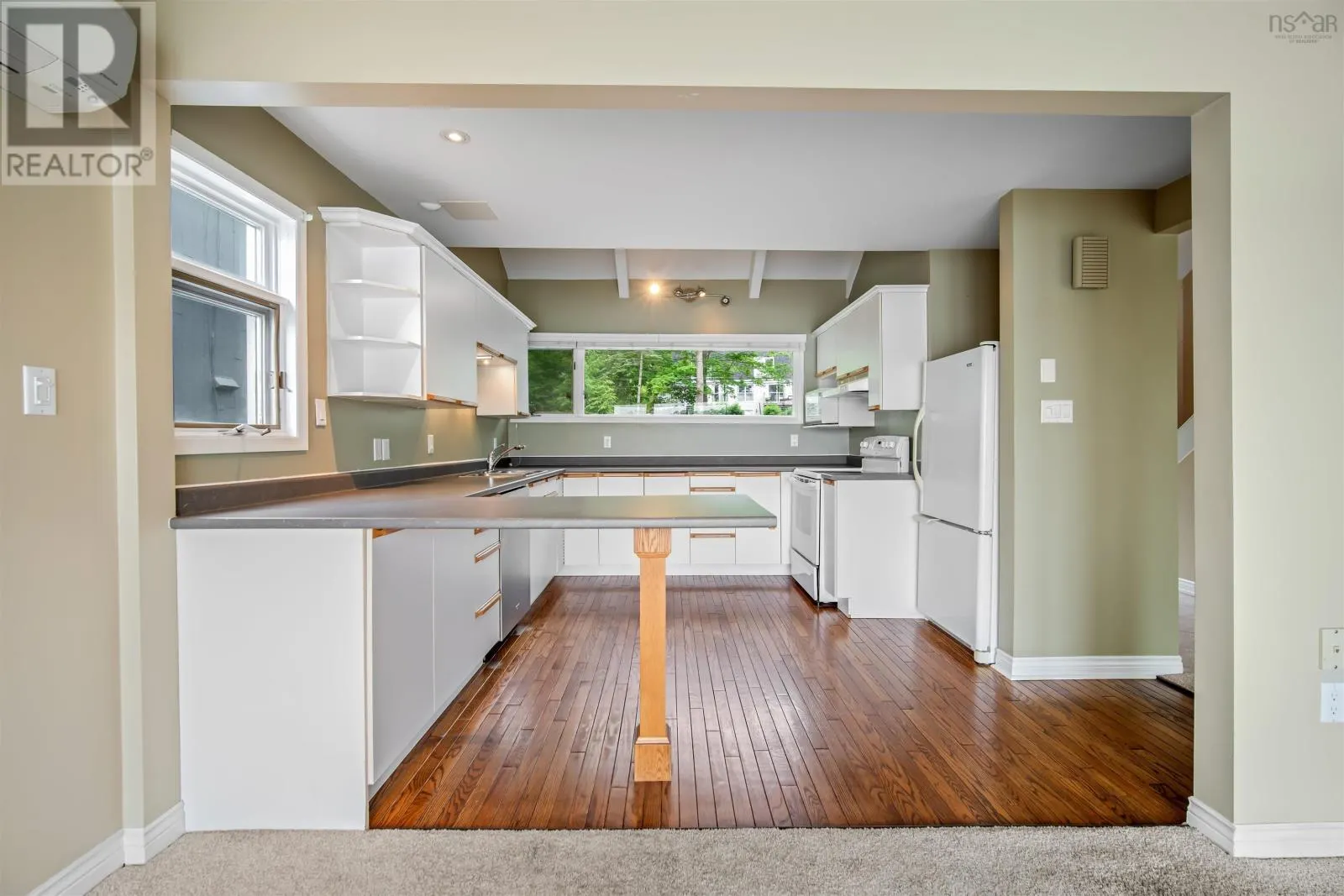 353 1 Shore Drive
