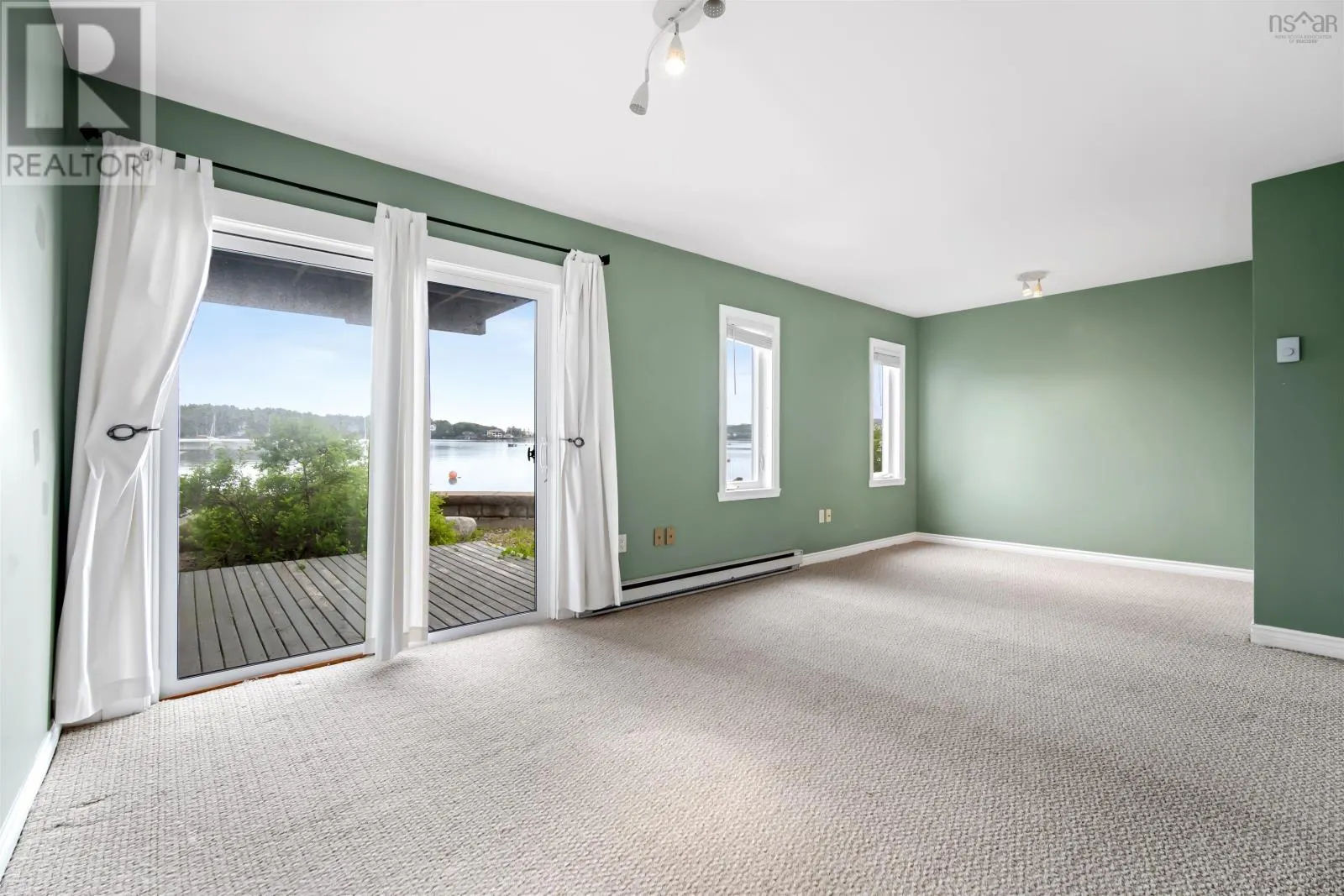 353 1 Shore Drive