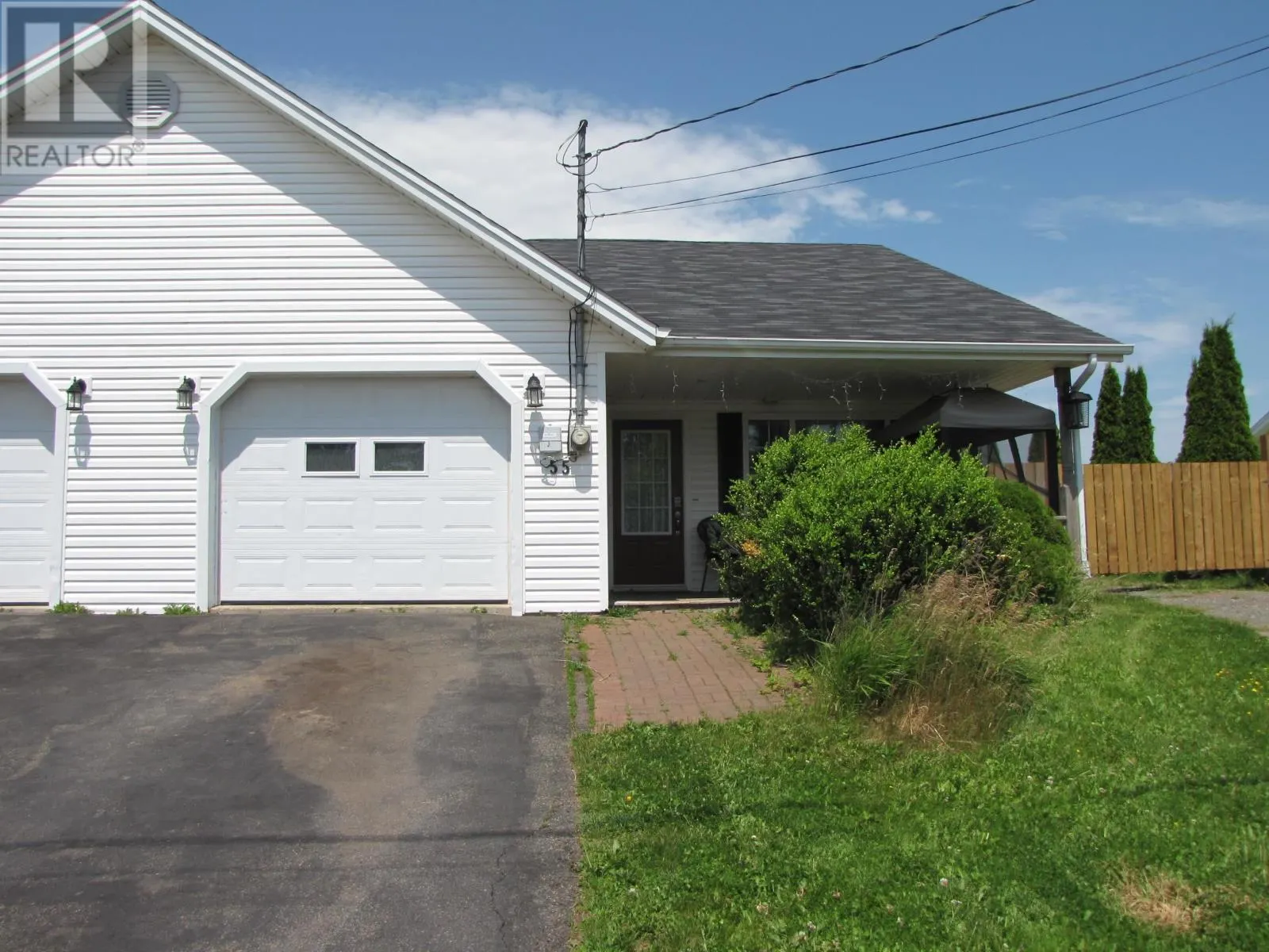 55 Lowther Drive