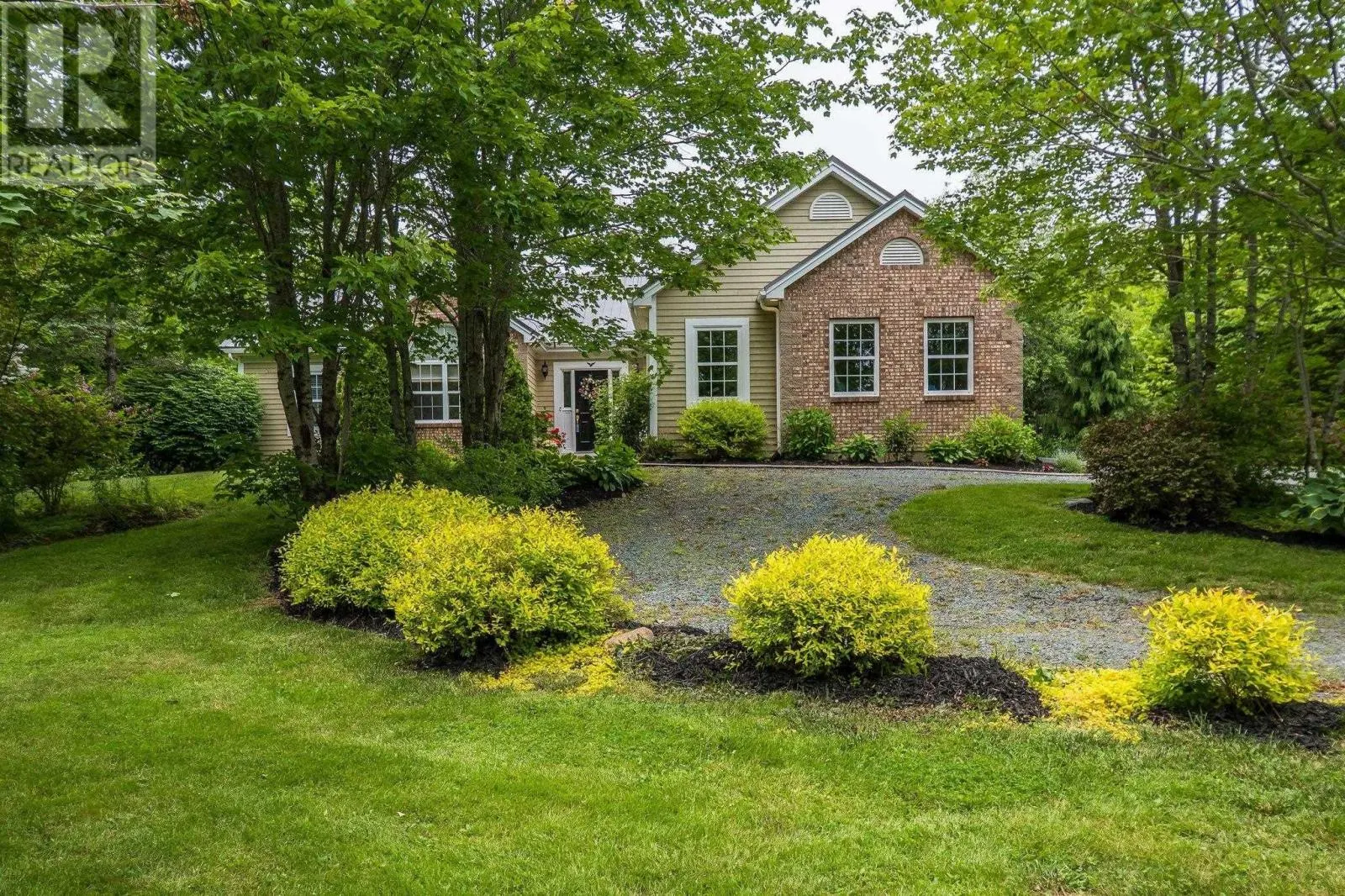 62 Glen Arbour Way