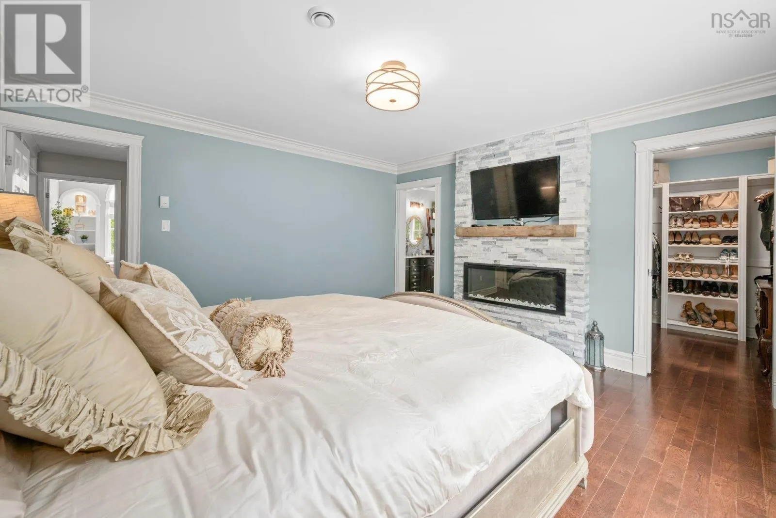 62 Glen Arbour Way