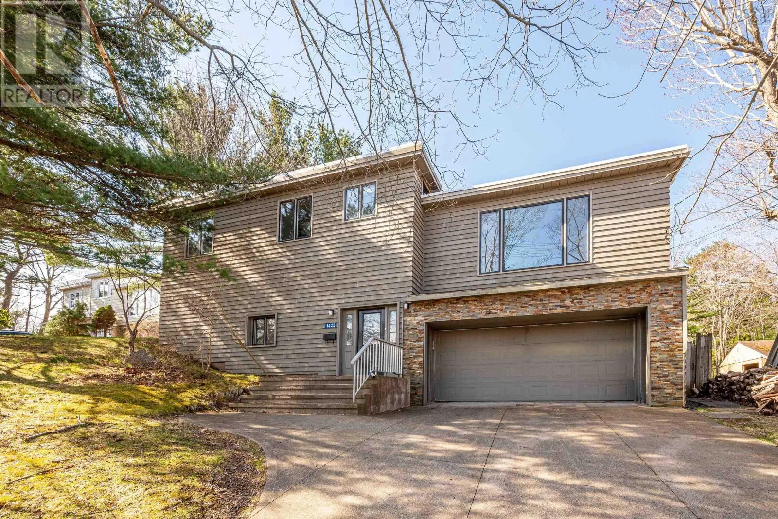 1425 Purcells Cove Road