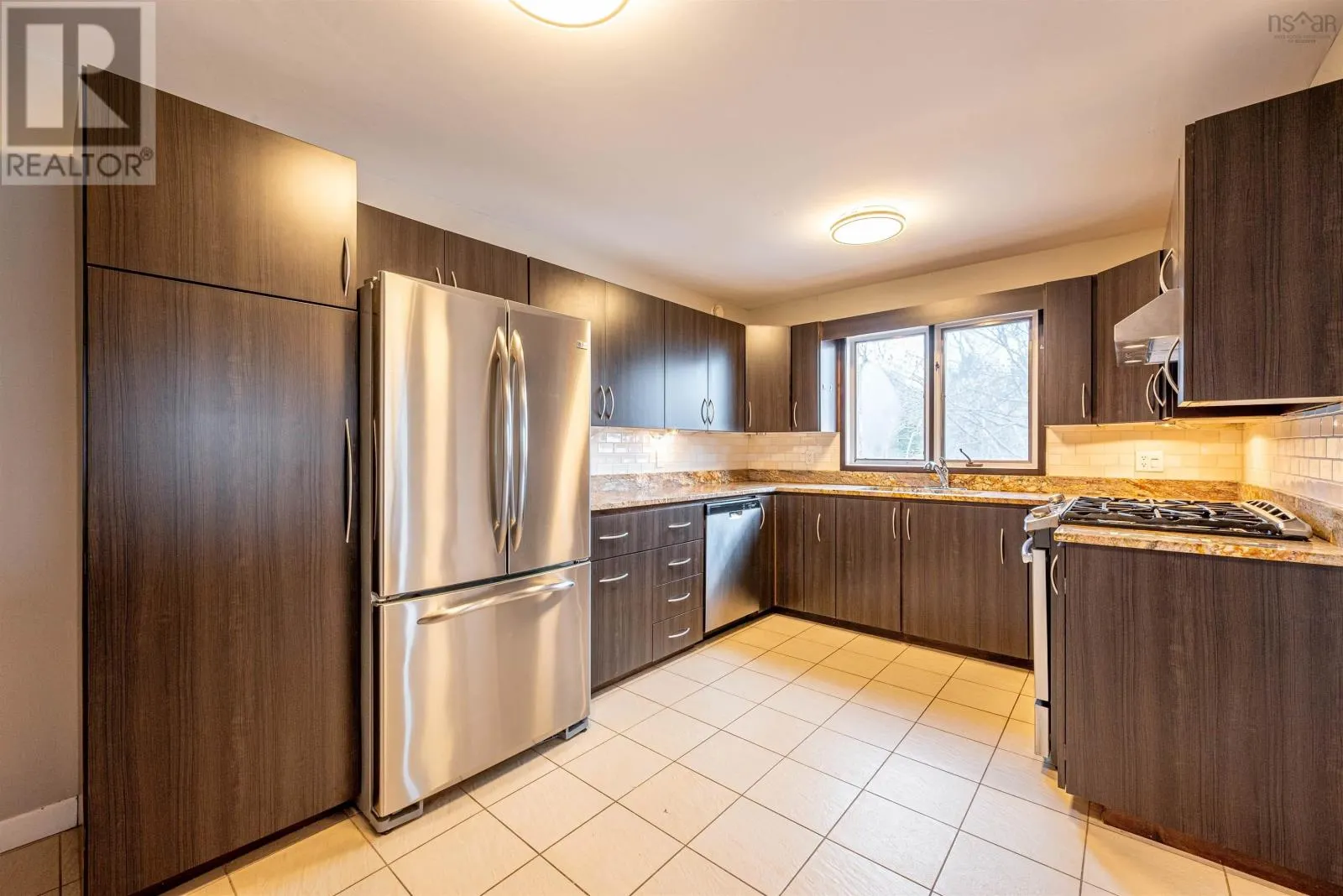 1425 Purcells Cove Road