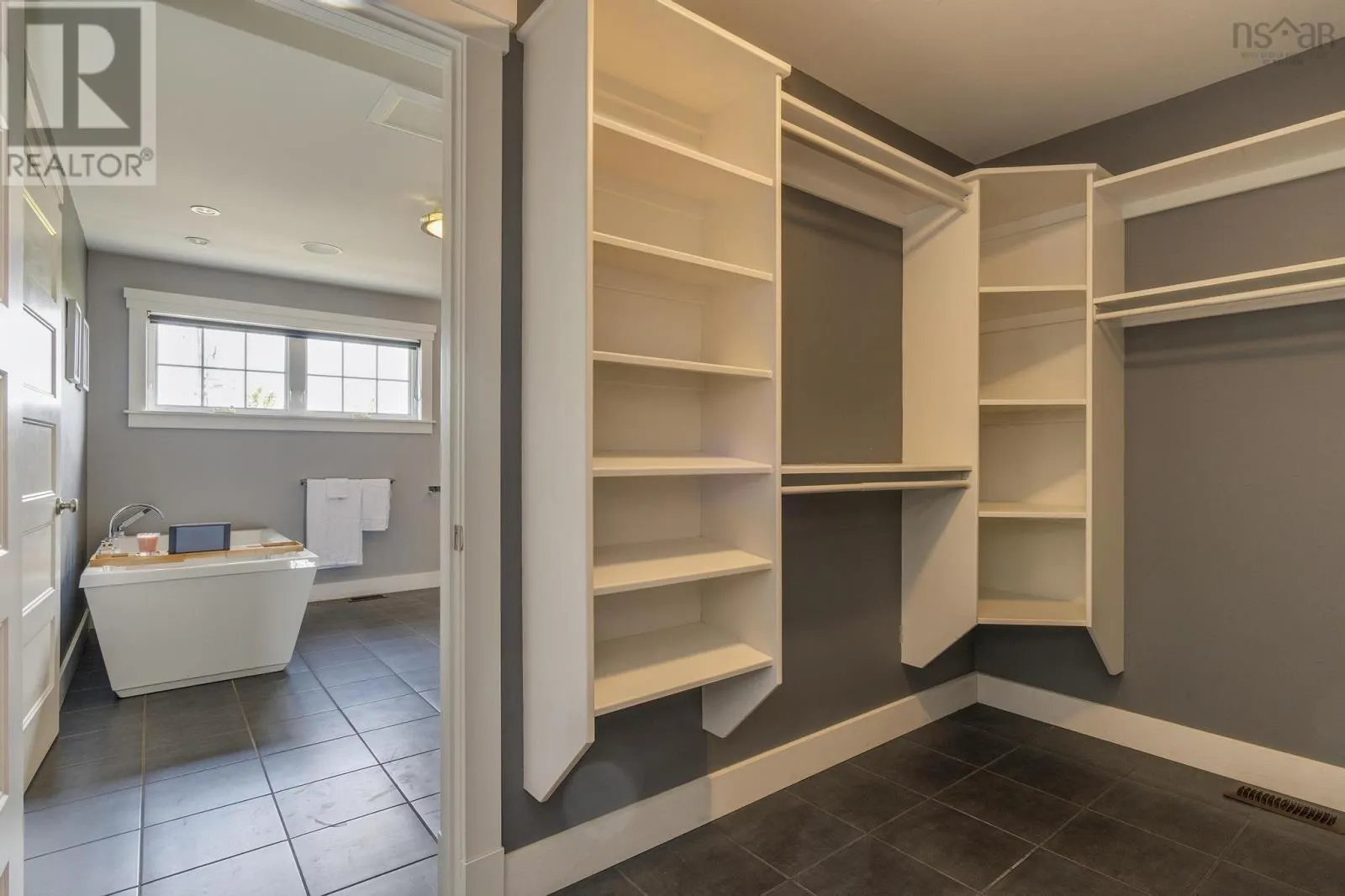 139 Hollyhock Way