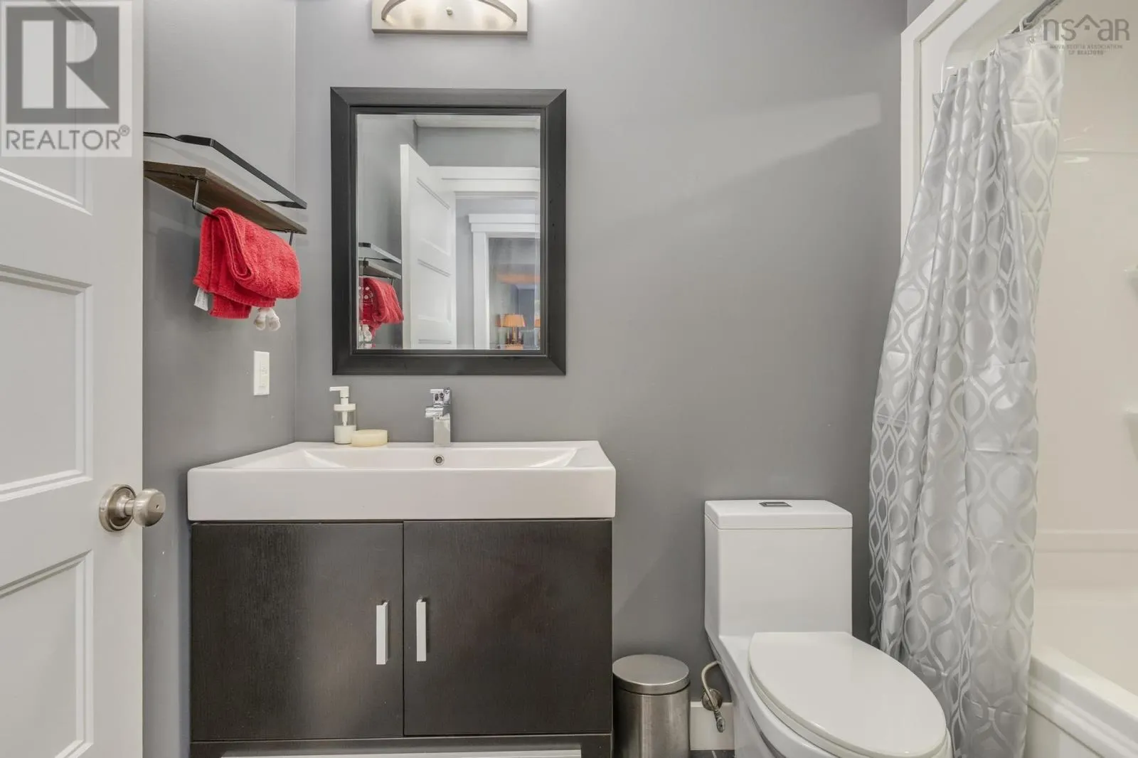 139 Hollyhock Way