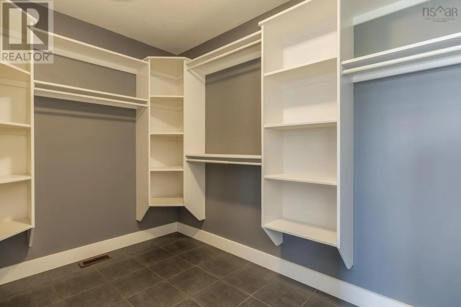 139 Hollyhock Way