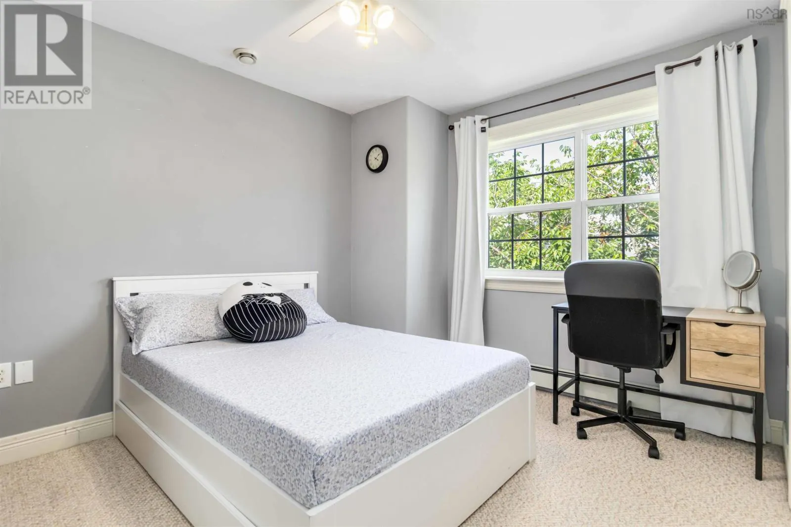 83 RED FERN Terrace